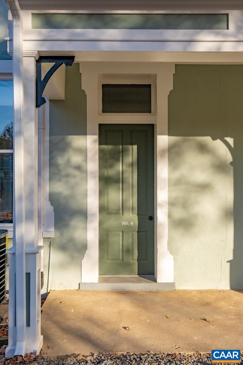 811 WESTOVER DR, STAUNTON, Virginia 24401, ,Residential,811 WESTOVER DR,671149 MLS # 671149 811 WESTOVER DR, STAUNTON, Virginia 24401, ,Residential,811 WESTOVER DR,671149 MLS # 671149