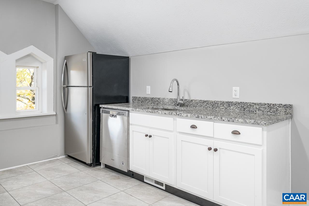 811 WESTOVER DR, STAUNTON, Virginia 24401, ,Residential,811 WESTOVER DR,671149 MLS # 671149 811 WESTOVER DR, STAUNTON, Virginia 24401, ,Residential,811 WESTOVER DR,671149 MLS # 671149