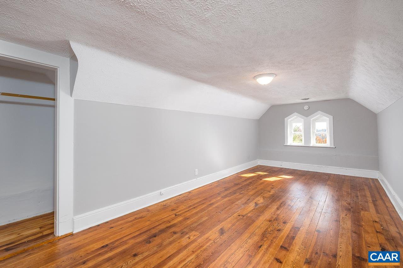 811 WESTOVER DR, STAUNTON, Virginia 24401, ,Residential,811 WESTOVER DR,671149 MLS # 671149 811 WESTOVER DR, STAUNTON, Virginia 24401, ,Residential,811 WESTOVER DR,671149 MLS # 671149