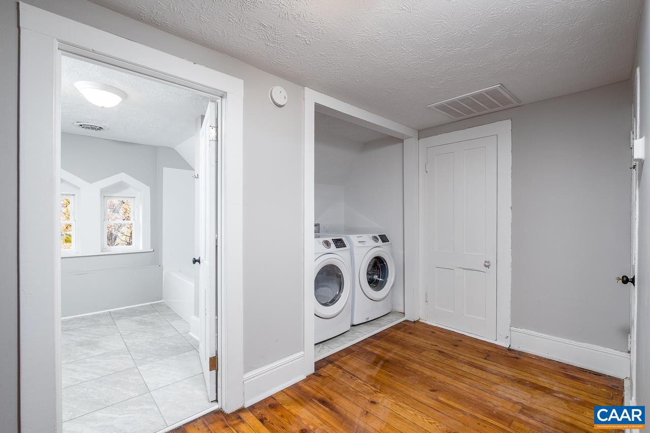 811 WESTOVER DR, STAUNTON, Virginia 24401, ,Residential,811 WESTOVER DR,671149 MLS # 671149 811 WESTOVER DR, STAUNTON, Virginia 24401, ,Residential,811 WESTOVER DR,671149 MLS # 671149