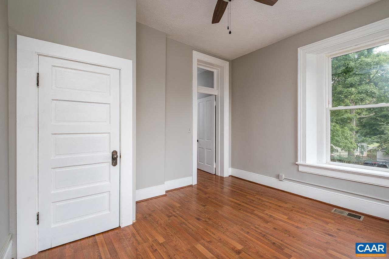 811 WESTOVER DR, STAUNTON, Virginia 24401, ,Residential,811 WESTOVER DR,671149 MLS # 671149 811 WESTOVER DR, STAUNTON, Virginia 24401, ,Residential,811 WESTOVER DR,671149 MLS # 671149