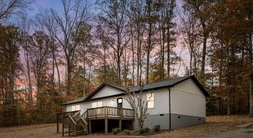 8611 ENGLEMAN LN, SPOTSYLVANIA, Virginia 22551, 3 Bedrooms Bedrooms, ,2 BathroomsBathrooms,Residential,For sale,8611 ENGLEMAN LN,VASP2037354 MLS # VASP2037354