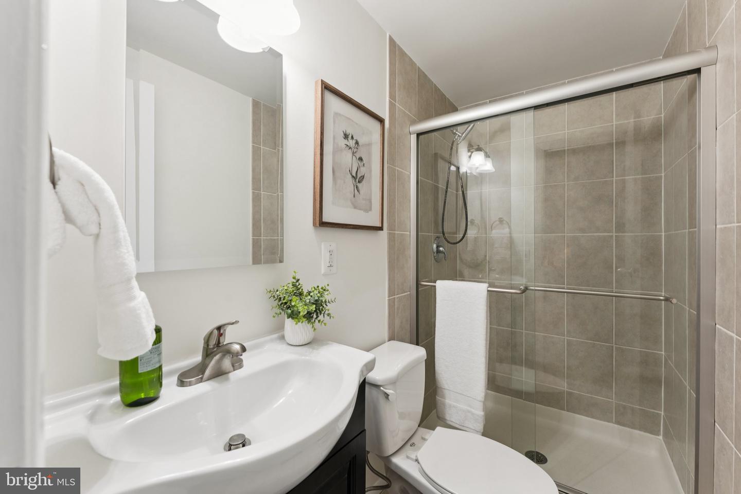 11234 HUNTING HORN LN, RESTON, Virginia 20191, 4 Bedrooms Bedrooms, ,2 BathroomsBathrooms,Residential,For sale,11234 HUNTING HORN LN,VAFX2277248 MLS # VAFX2277248 11234 HUNTING HORN LN, RESTON, Virginia 20191, 4 Bedrooms Bedrooms, ,2 BathroomsBathrooms,Residential,For sale,11234 HUNTING HORN LN,VAFX2277248 MLS # VAFX2277248