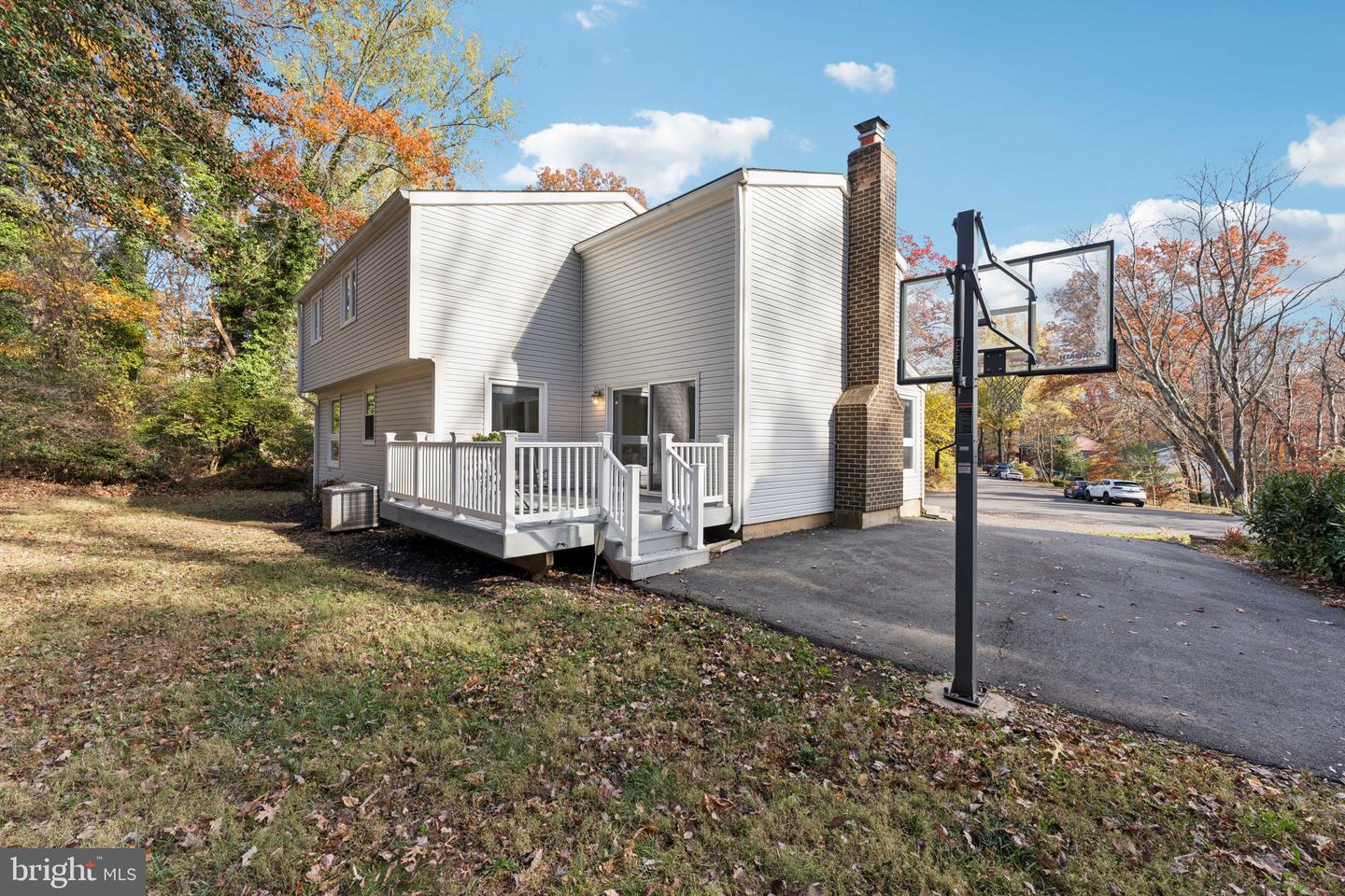 11234 HUNTING HORN LN, RESTON, Virginia 20191, 4 Bedrooms Bedrooms, ,2 BathroomsBathrooms,Residential,For sale,11234 HUNTING HORN LN,VAFX2277248 MLS # VAFX2277248 11234 HUNTING HORN LN, RESTON, Virginia 20191, 4 Bedrooms Bedrooms, ,2 BathroomsBathrooms,Residential,For sale,11234 HUNTING HORN LN,VAFX2277248 MLS # VAFX2277248