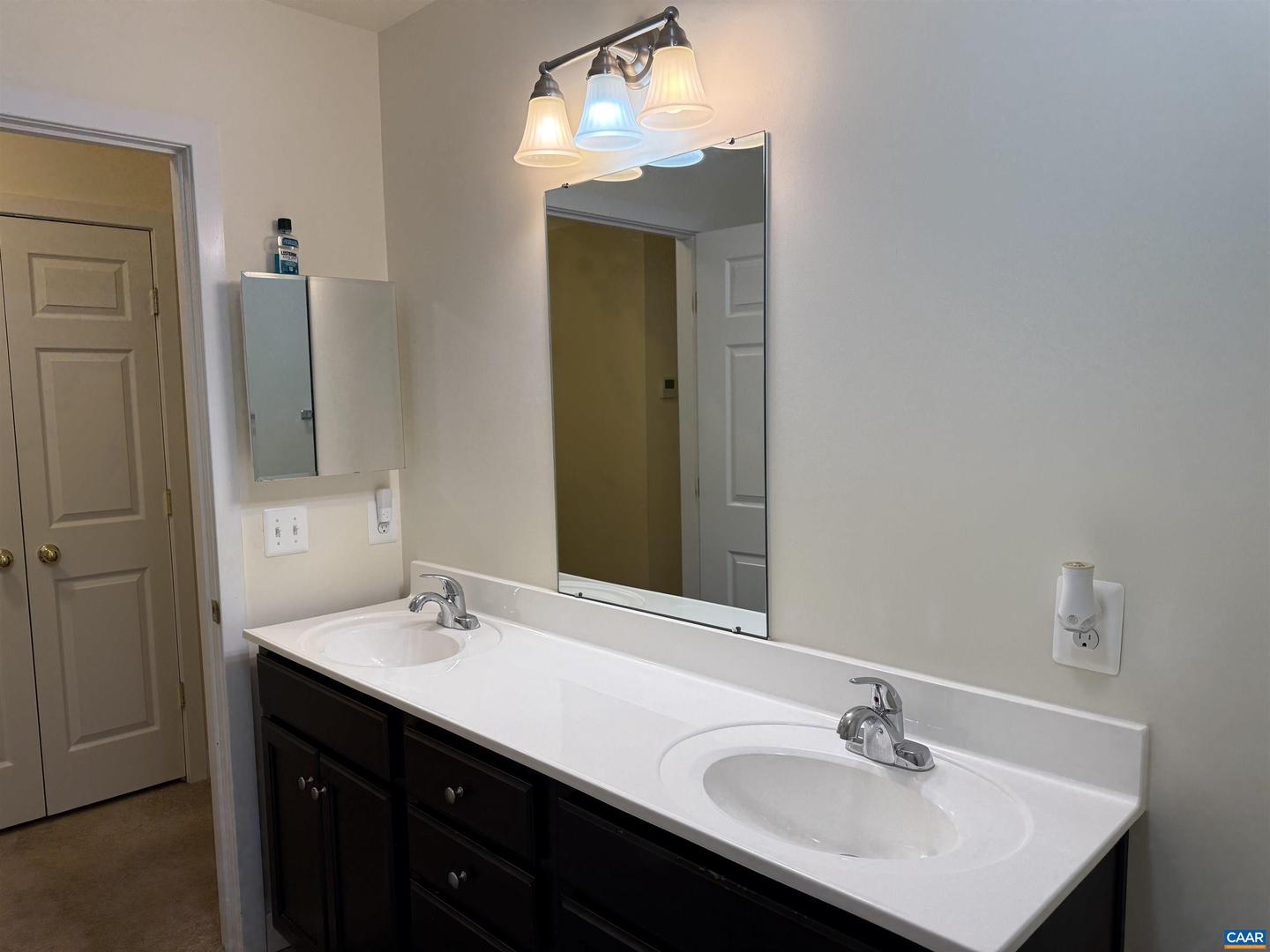 508 BENNETT ST, CHARLOTTESVILLE, Virginia 22901, 4 Bedrooms Bedrooms, ,2 BathroomsBathrooms,Residential,For sale,508 BENNETT ST,670731 MLS # 670731 508 BENNETT ST, CHARLOTTESVILLE, Virginia 22901, 4 Bedrooms Bedrooms, ,2 BathroomsBathrooms,Residential,For sale,508 BENNETT ST,670731 MLS # 670731