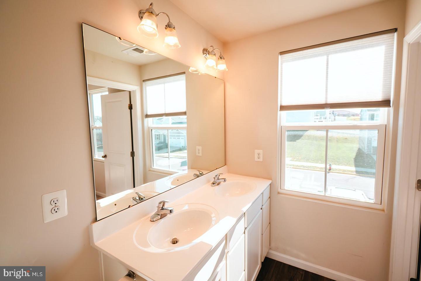 100 COVILLE ST, MIDDLETOWN, Virginia 22645, 5 Bedrooms Bedrooms, ,2 BathroomsBathrooms,Residential,For sale,100 COVILLE ST,VAFV2037906 MLS # VAFV2037906 100 COVILLE ST, MIDDLETOWN, Virginia 22645, 5 Bedrooms Bedrooms, ,2 BathroomsBathrooms,Residential,For sale,100 COVILLE ST,VAFV2037906 MLS # VAFV2037906