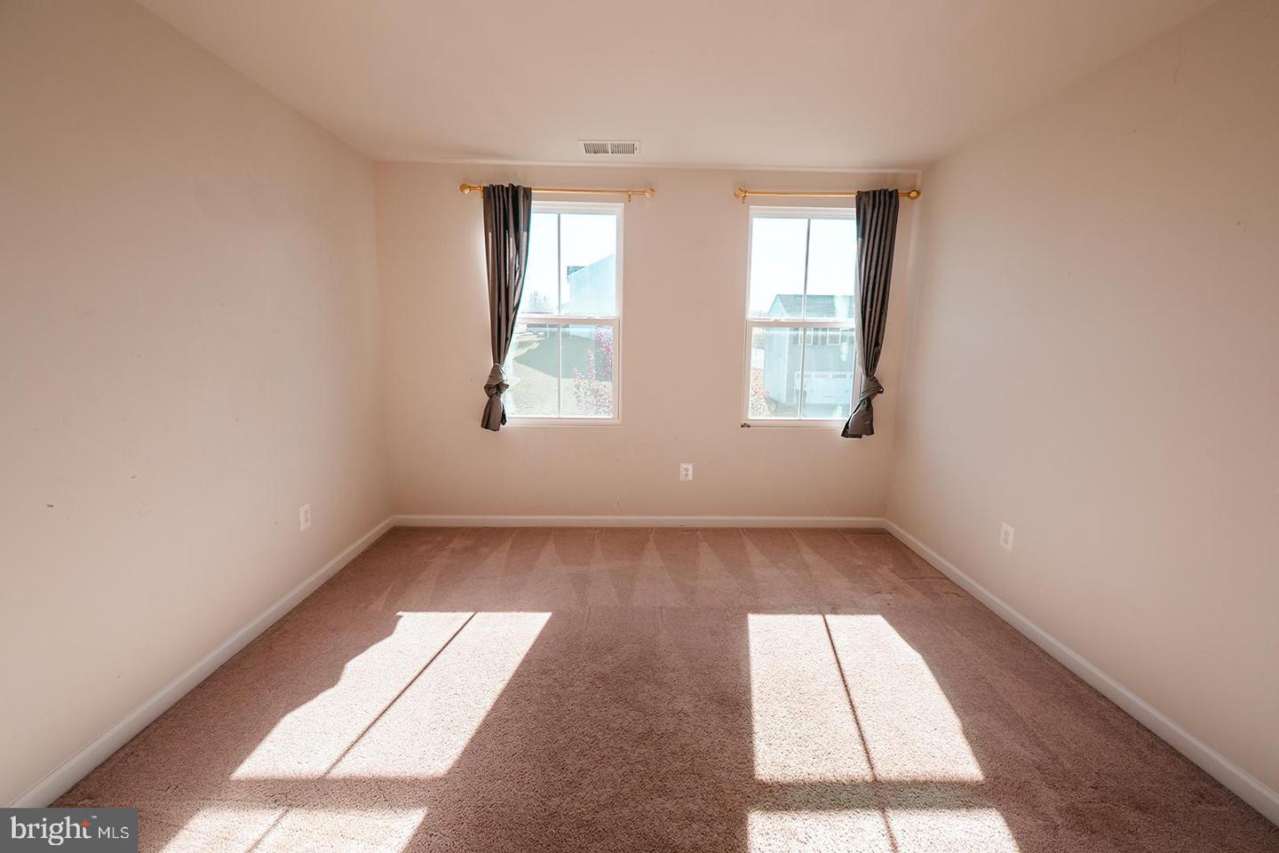 100 COVILLE ST, MIDDLETOWN, Virginia 22645, 5 Bedrooms Bedrooms, ,2 BathroomsBathrooms,Residential,For sale,100 COVILLE ST,VAFV2037906 MLS # VAFV2037906 100 COVILLE ST, MIDDLETOWN, Virginia 22645, 5 Bedrooms Bedrooms, ,2 BathroomsBathrooms,Residential,For sale,100 COVILLE ST,VAFV2037906 MLS # VAFV2037906