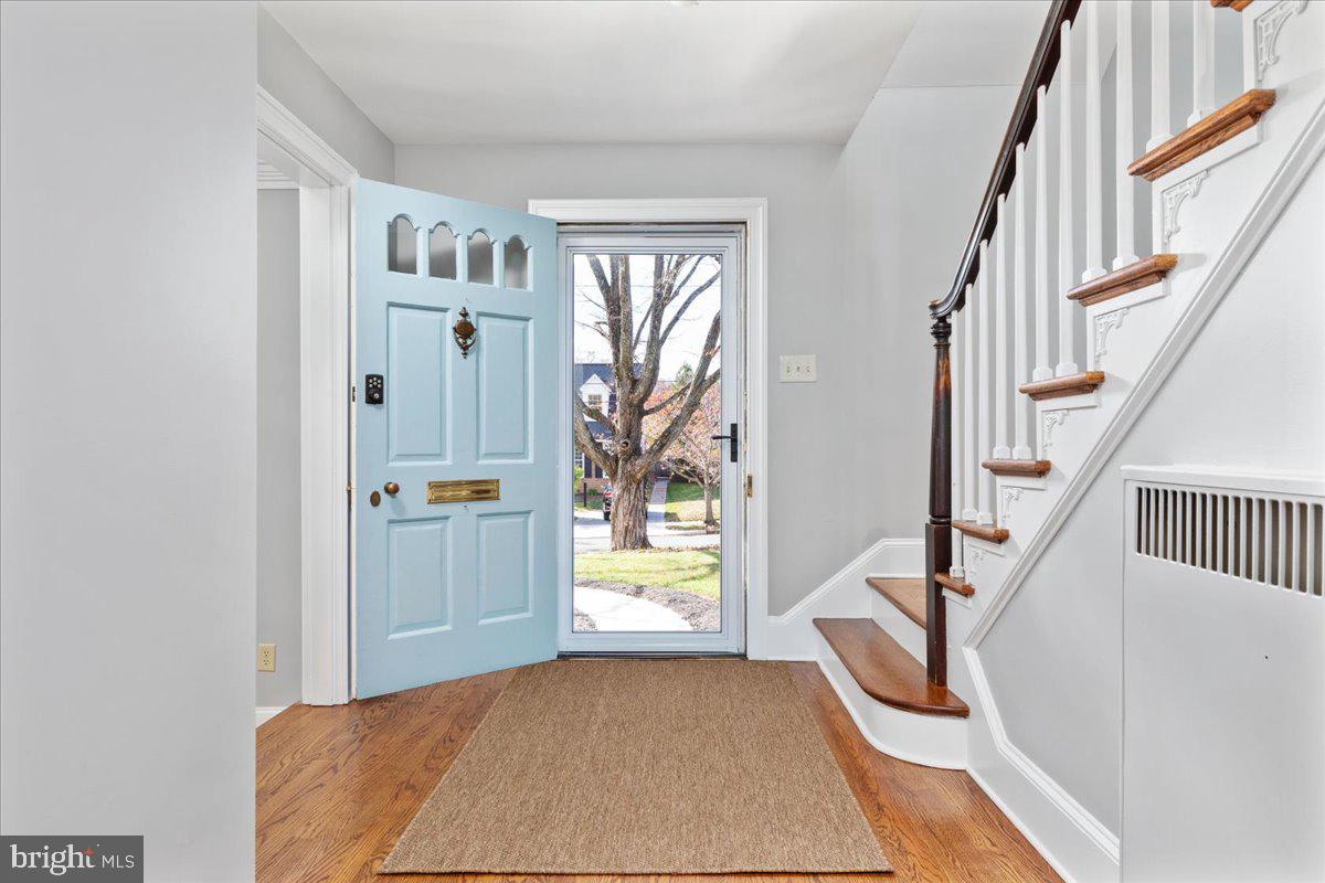 316 W WHITLOCK AVE, WINCHESTER, Virginia 22601, 3 Bedrooms Bedrooms, ,2 BathroomsBathrooms,Residential,For sale,316 W WHITLOCK AVE,VAWI2009444 MLS # VAWI2009444 316 W WHITLOCK AVE, WINCHESTER, Virginia 22601, 3 Bedrooms Bedrooms, ,2 BathroomsBathrooms,Residential,For sale,316 W WHITLOCK AVE,VAWI2009444 MLS # VAWI2009444