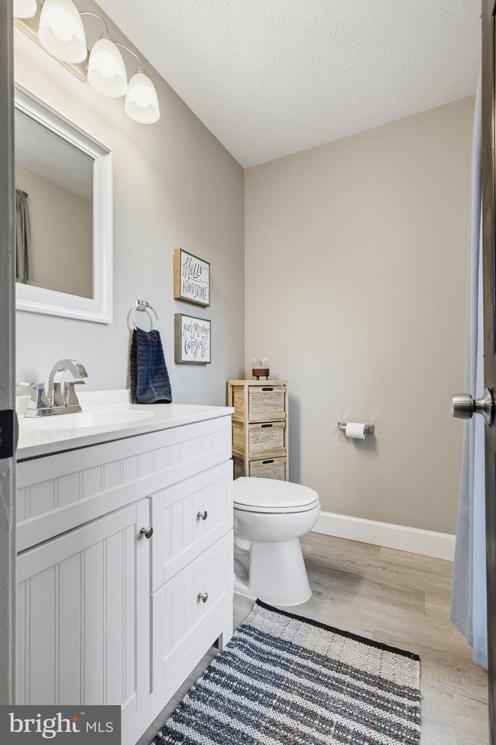 6047 GREENWAY CT, MANASSAS, Virginia 20112, 4 Bedrooms Bedrooms, ,3 BathroomsBathrooms,Residential,For sale,6047 GREENWAY CT,VAPW2107432 MLS # VAPW2107432 6047 GREENWAY CT, MANASSAS, Virginia 20112, 4 Bedrooms Bedrooms, ,3 BathroomsBathrooms,Residential,For sale,6047 GREENWAY CT,VAPW2107432 MLS # VAPW2107432