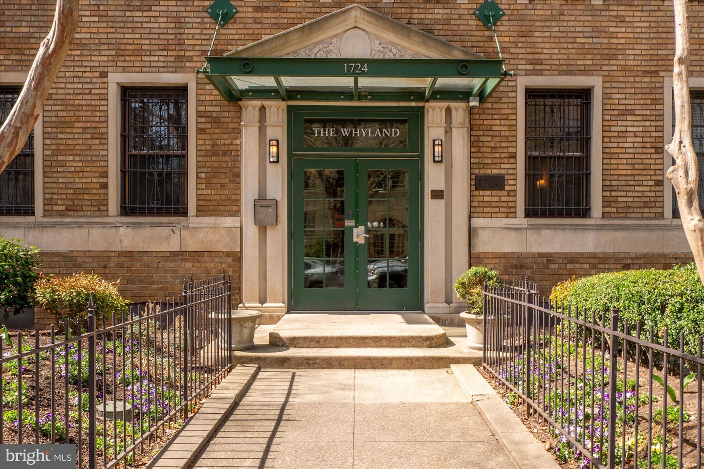 1724 17TH ST NW #71, WASHINGTON, District Of Columbia 20009, 2 Bedrooms Bedrooms, ,1 BathroomBathrooms,Residential,For sale,1724 17TH ST NW #71,DCDC2230830 MLS # DCDC2230830 1724 17TH ST NW #71, WASHINGTON, District Of Columbia 20009, 2 Bedrooms Bedrooms, ,1 BathroomBathrooms,Residential,For sale,1724 17TH ST NW #71,DCDC2230830 MLS # DCDC2230830