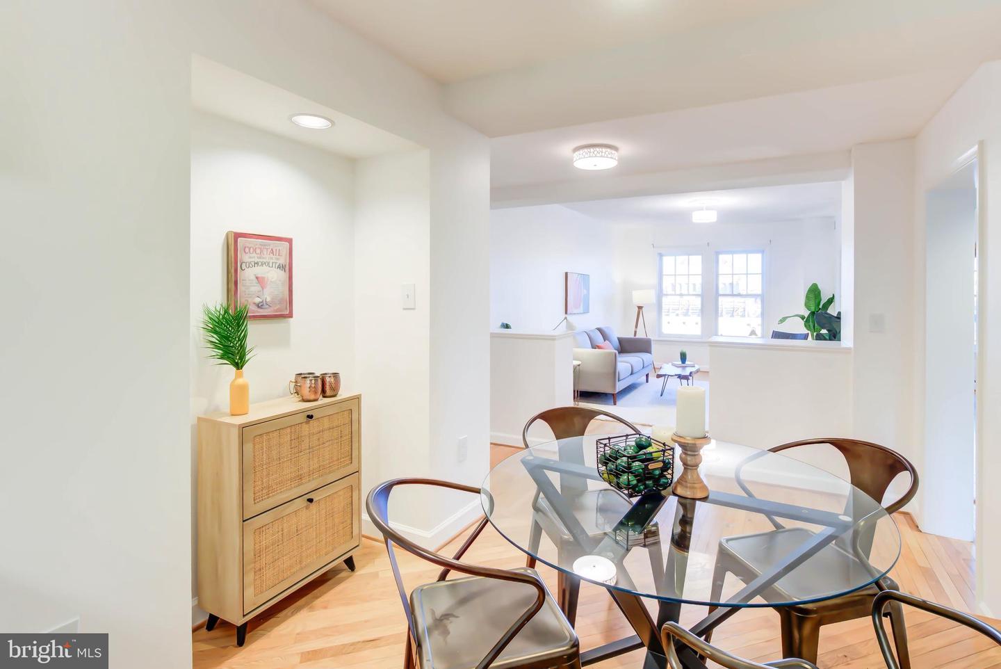 1724 17TH ST NW #71, WASHINGTON, District Of Columbia 20009, 2 Bedrooms Bedrooms, ,1 BathroomBathrooms,Residential,For sale,1724 17TH ST NW #71,DCDC2230830 MLS # DCDC2230830 1724 17TH ST NW #71, WASHINGTON, District Of Columbia 20009, 2 Bedrooms Bedrooms, ,1 BathroomBathrooms,Residential,For sale,1724 17TH ST NW #71,DCDC2230830 MLS # DCDC2230830