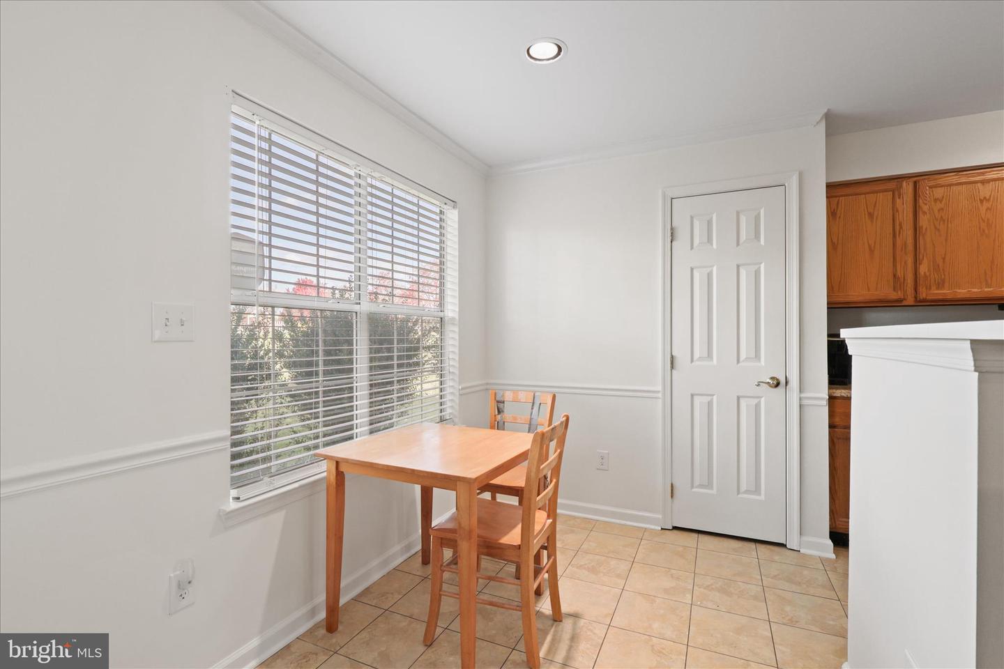 11002 KOMAN CIR #103, MANASSAS, Virginia 20109, 2 Bedrooms Bedrooms, ,2 BathroomsBathrooms,Residential,For sale,11002 KOMAN CIR #103,VAPW2107476 MLS # VAPW2107476 11002 KOMAN CIR #103, MANASSAS, Virginia 20109, 2 Bedrooms Bedrooms, ,2 BathroomsBathrooms,Residential,For sale,11002 KOMAN CIR #103,VAPW2107476 MLS # VAPW2107476