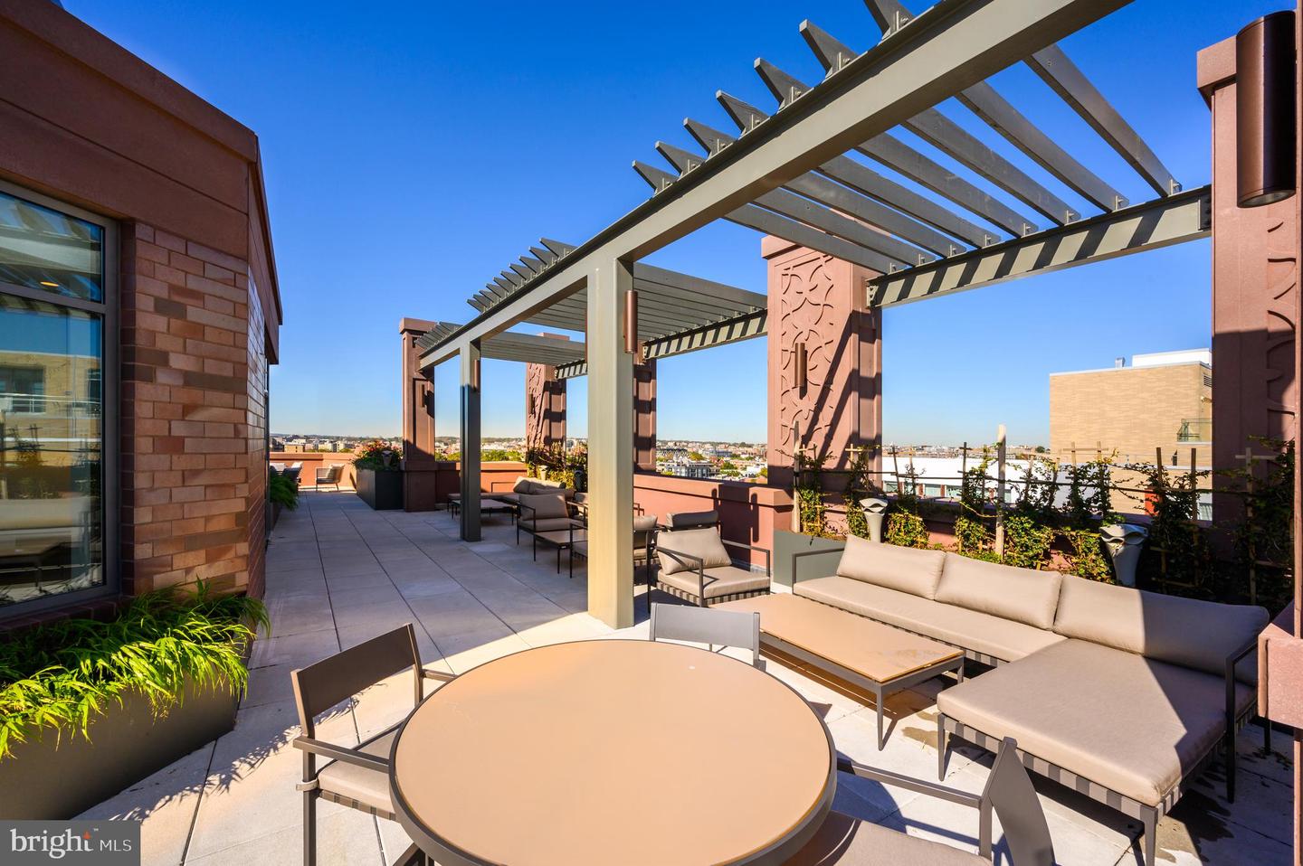 810 O ST NW #706, WASHINGTON, District Of Columbia 20001, 2 Bedrooms Bedrooms, ,2 BathroomsBathrooms,Residential,For sale,810 O ST NW #706,DCDC2230990 MLS # DCDC2230990