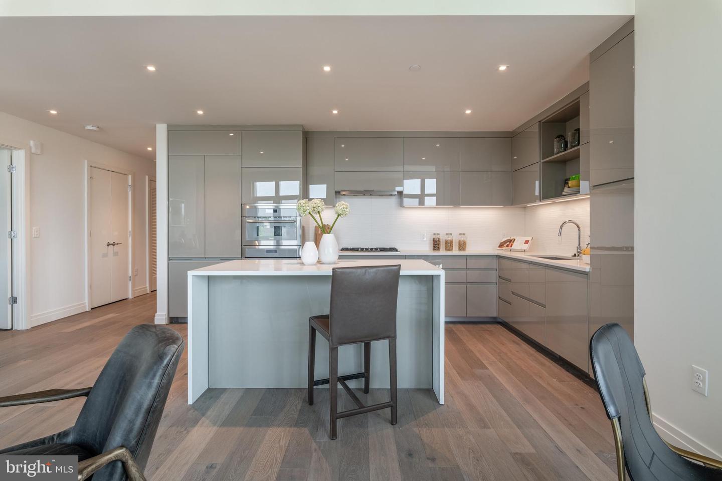 810 O ST NW #706, WASHINGTON, District Of Columbia 20001, 2 Bedrooms Bedrooms, ,2 BathroomsBathrooms,Residential,For sale,810 O ST NW #706,DCDC2230990 MLS # DCDC2230990