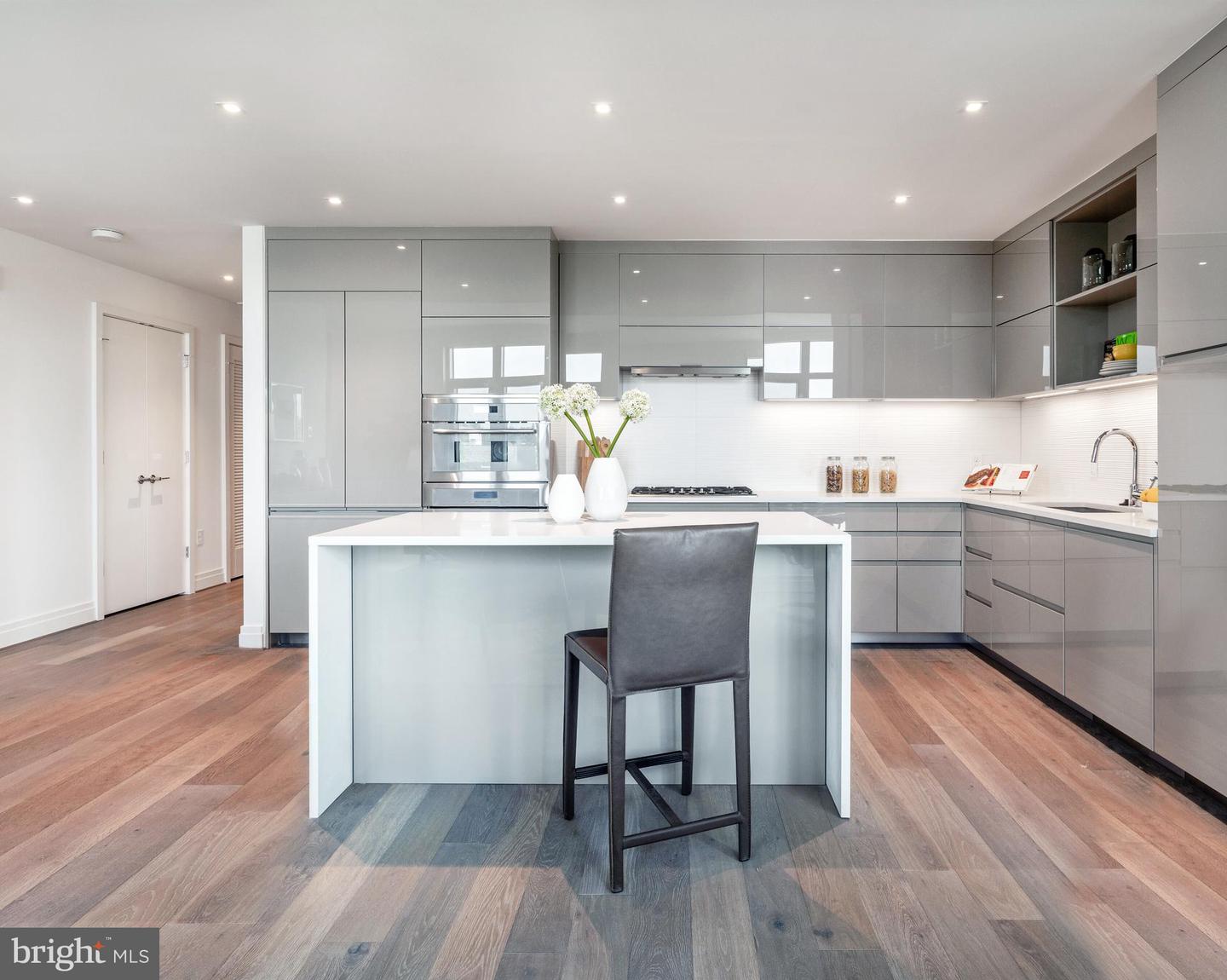 810 O ST NW #706, WASHINGTON, District Of Columbia 20001, 2 Bedrooms Bedrooms, ,2 BathroomsBathrooms,Residential,For sale,810 O ST NW #706,DCDC2230990 MLS # DCDC2230990