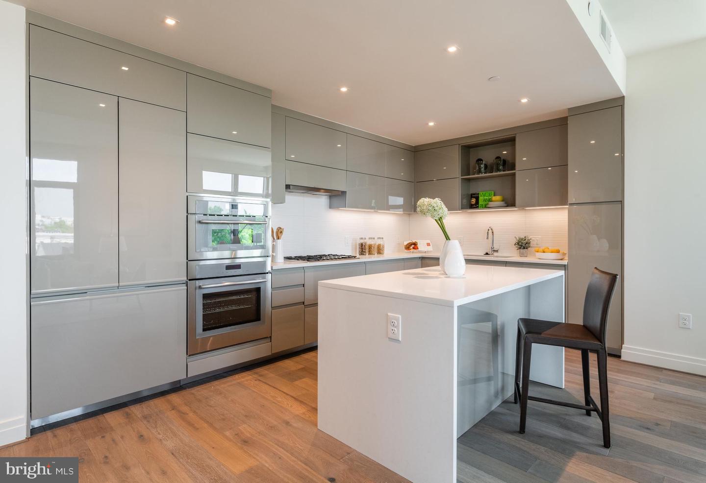 810 O ST NW #706, WASHINGTON, District Of Columbia 20001, 2 Bedrooms Bedrooms, ,2 BathroomsBathrooms,Residential,For sale,810 O ST NW #706,DCDC2230990 MLS # DCDC2230990