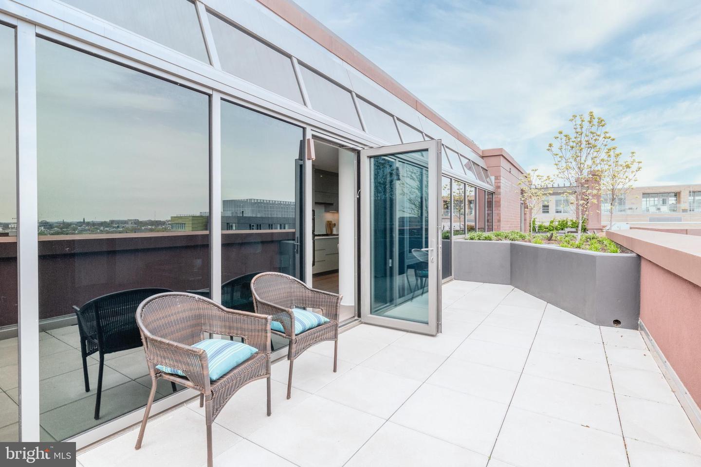 810 O ST NW #706, WASHINGTON, District Of Columbia 20001, 2 Bedrooms Bedrooms, ,2 BathroomsBathrooms,Residential,For sale,810 O ST NW #706,DCDC2230990 MLS # DCDC2230990