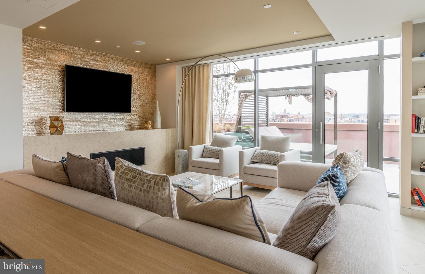 810 O ST NW #706, WASHINGTON, District Of Columbia 20001, 2 Bedrooms Bedrooms, ,2 BathroomsBathrooms,Residential,For sale,810 O ST NW #706,DCDC2230990 MLS # DCDC2230990