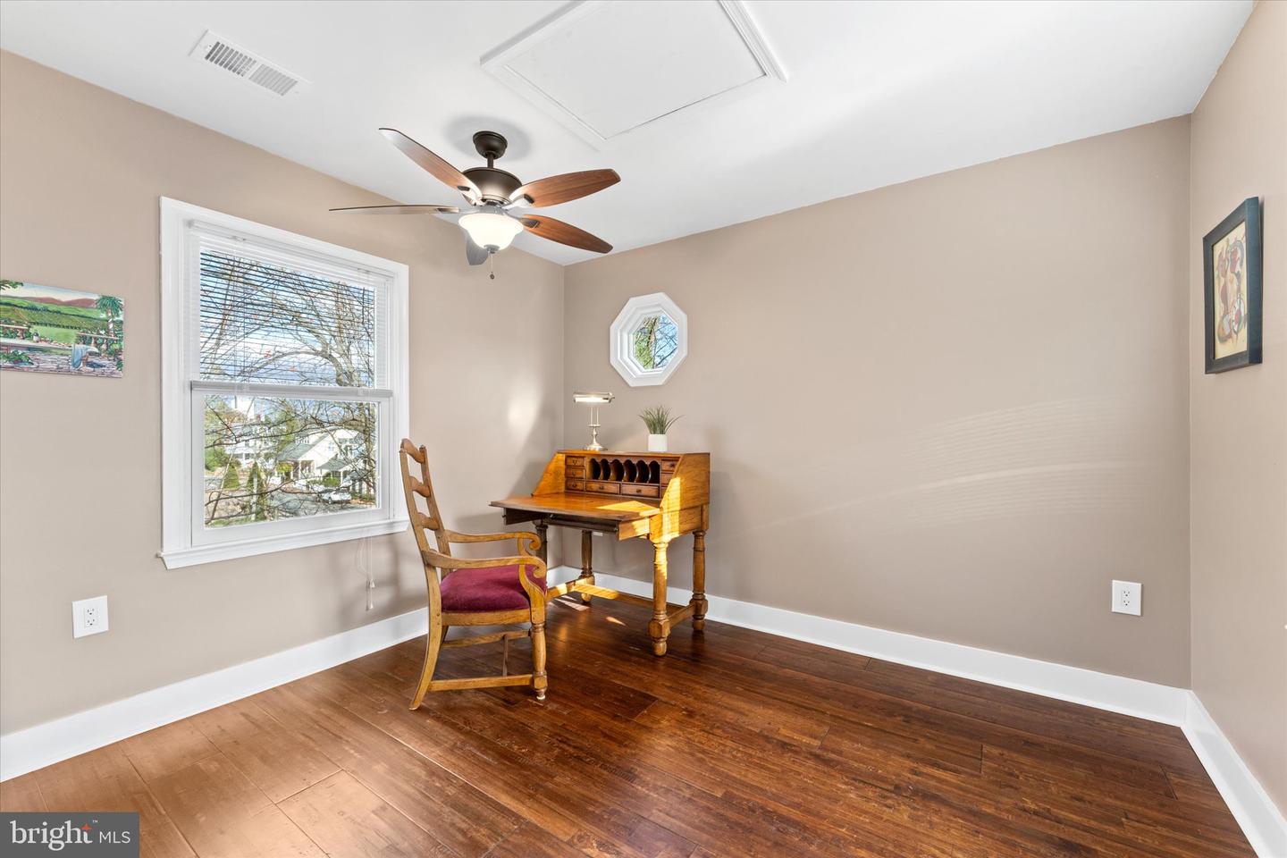 316 LOUDOUN ST SW, LEESBURG, Virginia 20175, 3 Bedrooms Bedrooms, ,3 BathroomsBathrooms,Residential,For sale,316 LOUDOUN ST SW,VALO2110828 MLS # VALO2110828