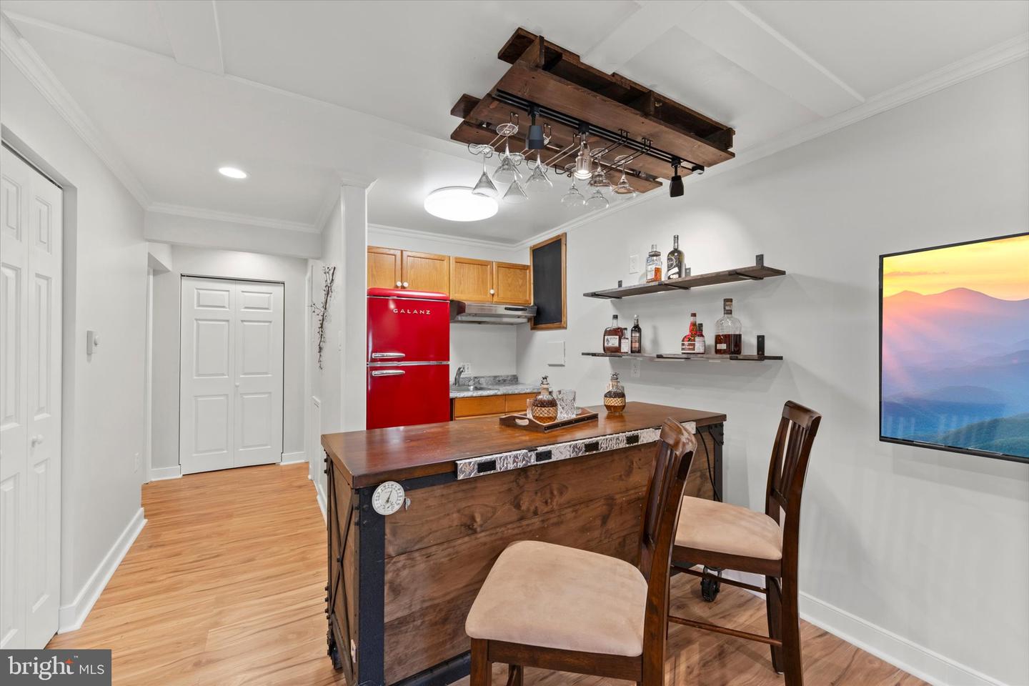 316 LOUDOUN ST SW, LEESBURG, Virginia 20175, 3 Bedrooms Bedrooms, ,3 BathroomsBathrooms,Residential,For sale,316 LOUDOUN ST SW,VALO2110828 MLS # VALO2110828