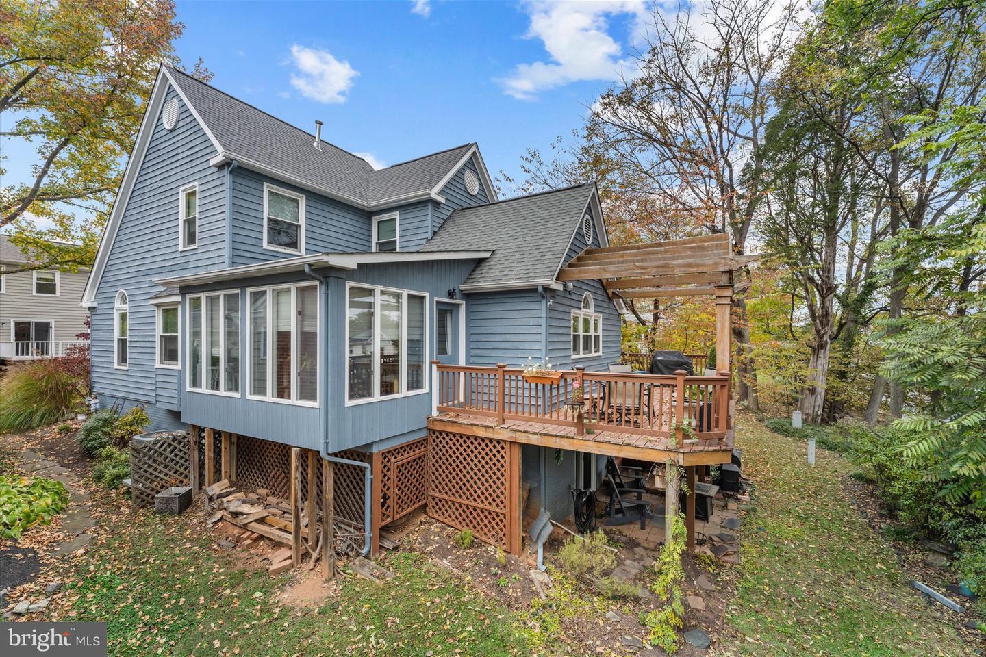 316 LOUDOUN ST SW, LEESBURG, Virginia 20175, 3 Bedrooms Bedrooms, ,3 BathroomsBathrooms,Residential,For sale,316 LOUDOUN ST SW,VALO2110828 MLS # VALO2110828