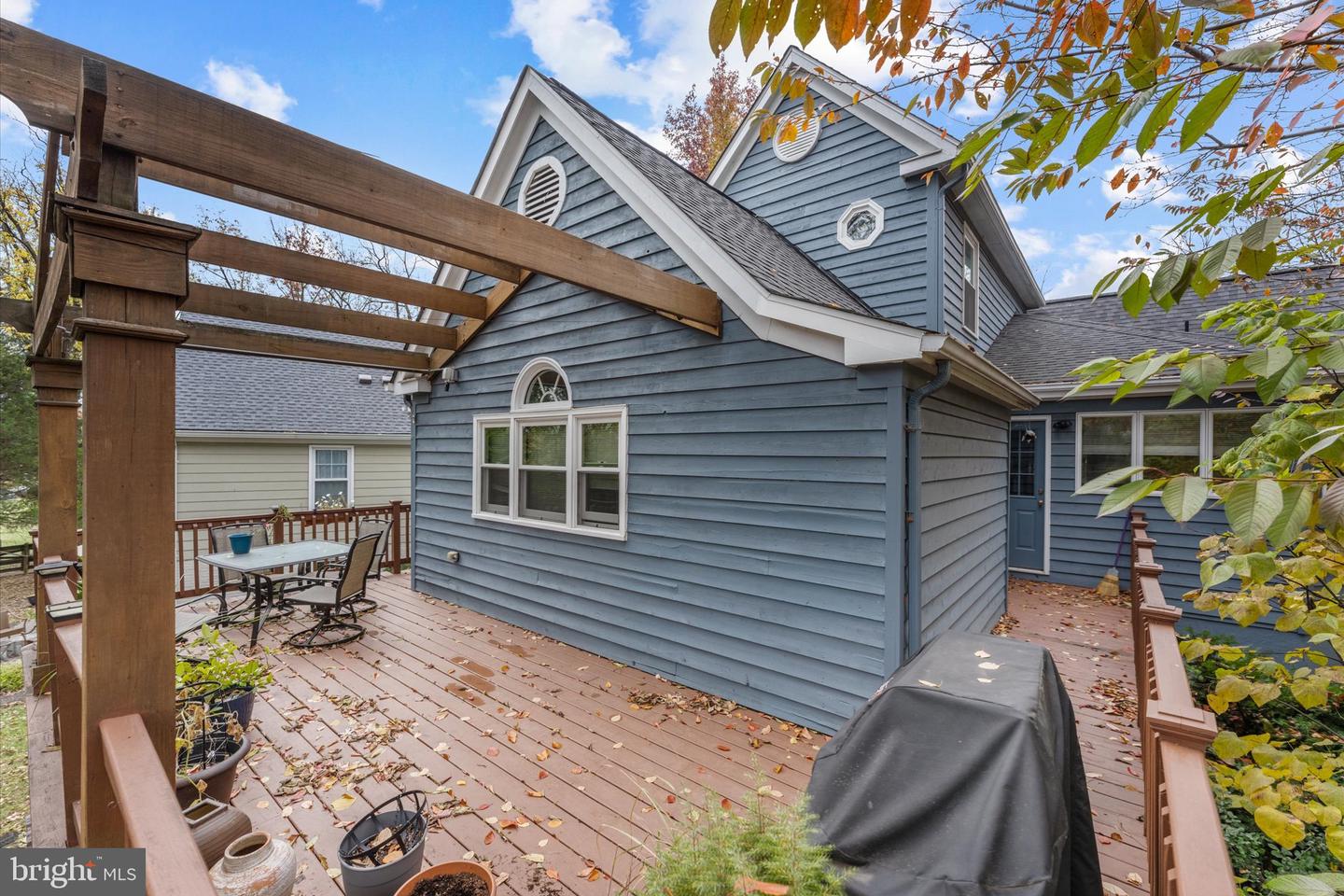 316 LOUDOUN ST SW, LEESBURG, Virginia 20175, 3 Bedrooms Bedrooms, ,3 BathroomsBathrooms,Residential,For sale,316 LOUDOUN ST SW,VALO2110828 MLS # VALO2110828