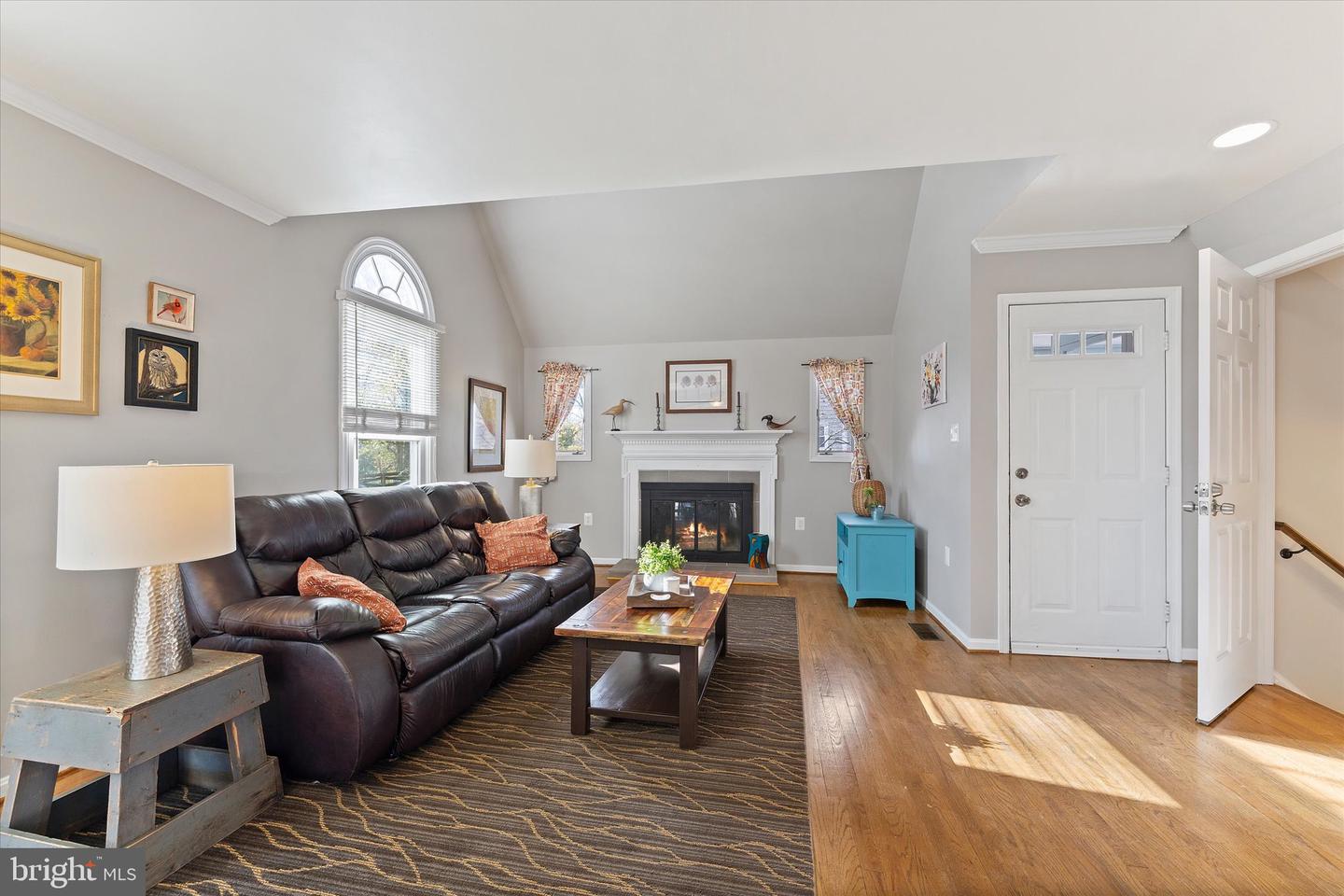 316 LOUDOUN ST SW, LEESBURG, Virginia 20175, 3 Bedrooms Bedrooms, ,3 BathroomsBathrooms,Residential,For sale,316 LOUDOUN ST SW,VALO2110828 MLS # VALO2110828