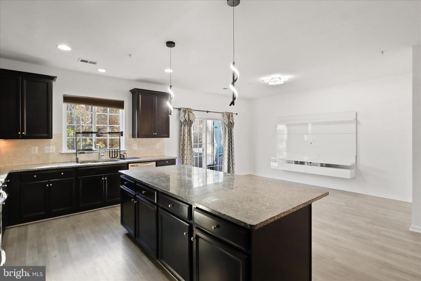 14766 MALLOY CT, WOODBRIDGE, Virginia 22191, 3 Bedrooms Bedrooms, ,2 BathroomsBathrooms,Residential,For sale,14766 MALLOY CT,VAPW2107538 MLS # VAPW2107538 14766 MALLOY CT, WOODBRIDGE, Virginia 22191, 3 Bedrooms Bedrooms, ,2 BathroomsBathrooms,Residential,For sale,14766 MALLOY CT,VAPW2107538 MLS # VAPW2107538