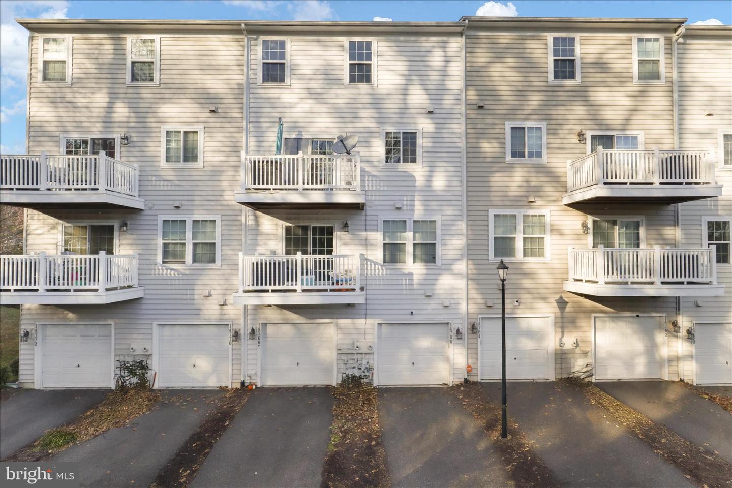 14766 MALLOY CT, WOODBRIDGE, Virginia 22191, 3 Bedrooms Bedrooms, ,2 BathroomsBathrooms,Residential,For sale,14766 MALLOY CT,VAPW2107538 MLS # VAPW2107538 14766 MALLOY CT, WOODBRIDGE, Virginia 22191, 3 Bedrooms Bedrooms, ,2 BathroomsBathrooms,Residential,For sale,14766 MALLOY CT,VAPW2107538 MLS # VAPW2107538