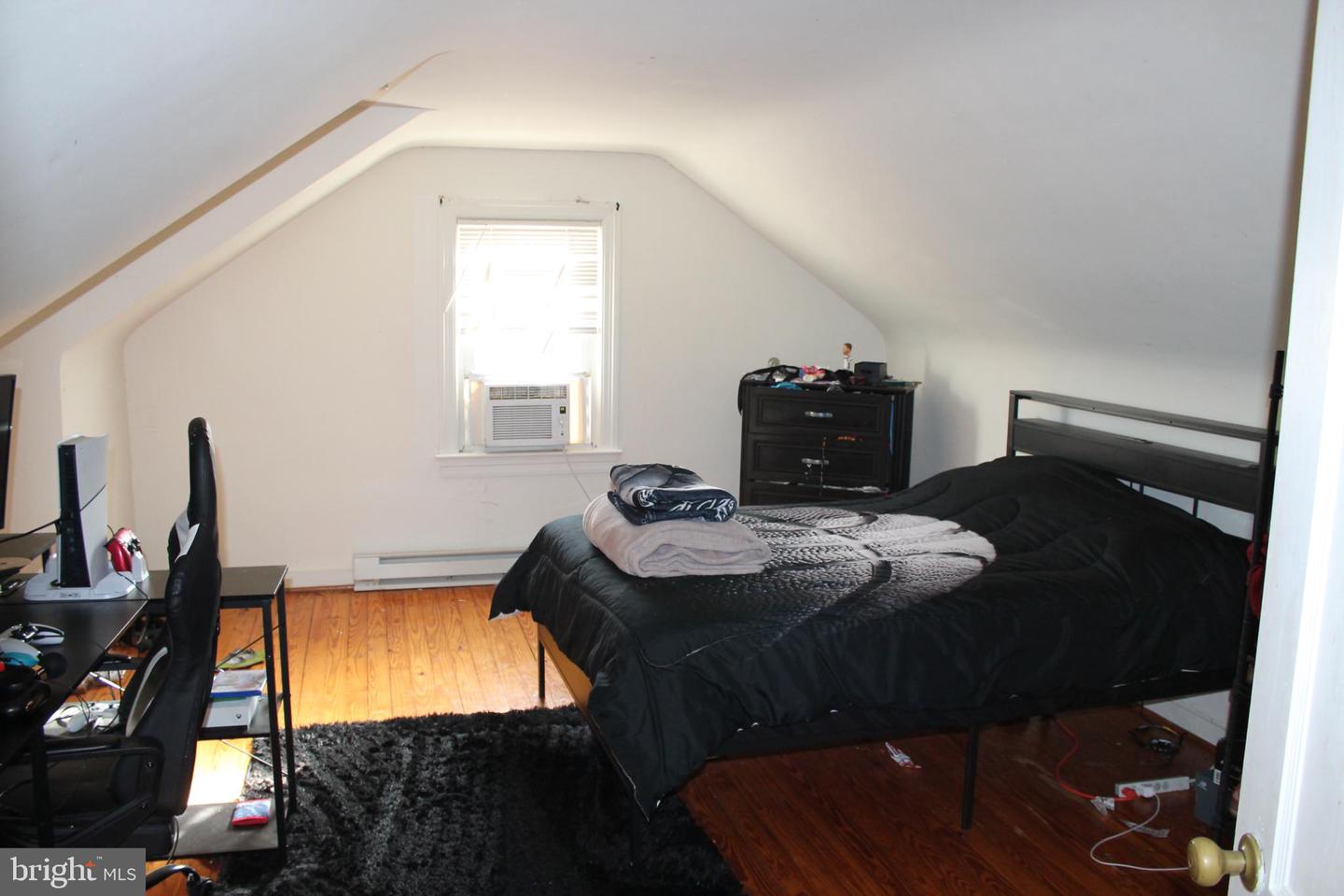 117 W OATES AVE, WINCHESTER, Virginia 22601, 3 Bedrooms Bedrooms, 6 Rooms Rooms,1 BathroomBathrooms,Residential,For sale,117 W OATES AVE,VAWI2009446 MLS # VAWI2009446 117 W OATES AVE, WINCHESTER, Virginia 22601, 3 Bedrooms Bedrooms, 6 Rooms Rooms,1 BathroomBathrooms,Residential,For sale,117 W OATES AVE,VAWI2009446 MLS # VAWI2009446