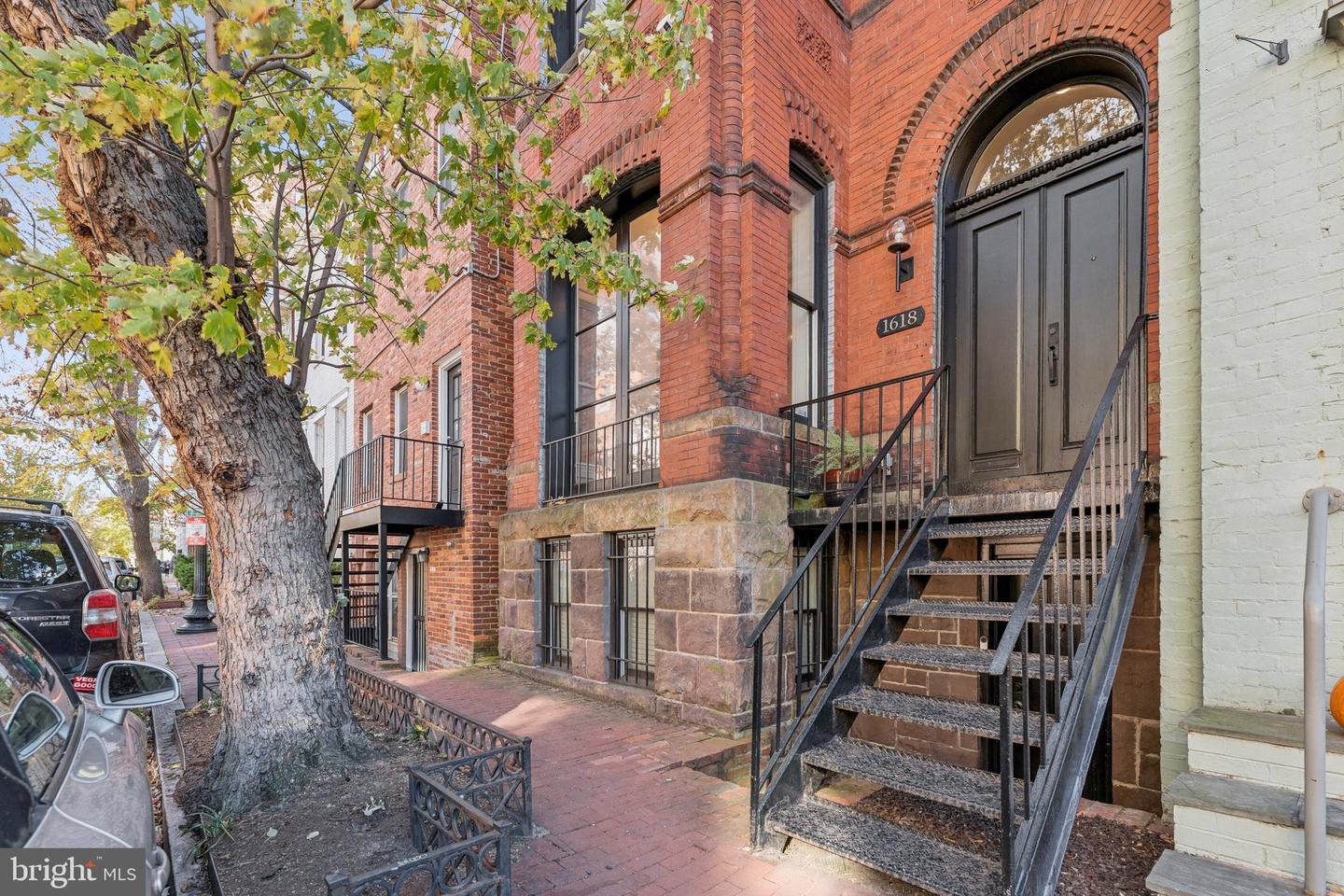 1618 CORCORAN ST NW, WASHINGTON, District Of Columbia 20009, 4 Bedrooms Bedrooms, ,3 BathroomsBathrooms,Residential,For sale,1618 CORCORAN ST NW,DCDC2231136 MLS # DCDC2231136 1618 CORCORAN ST NW, WASHINGTON, District Of Columbia 20009, 4 Bedrooms Bedrooms, ,3 BathroomsBathrooms,Residential,For sale,1618 CORCORAN ST NW,DCDC2231136 MLS # DCDC2231136