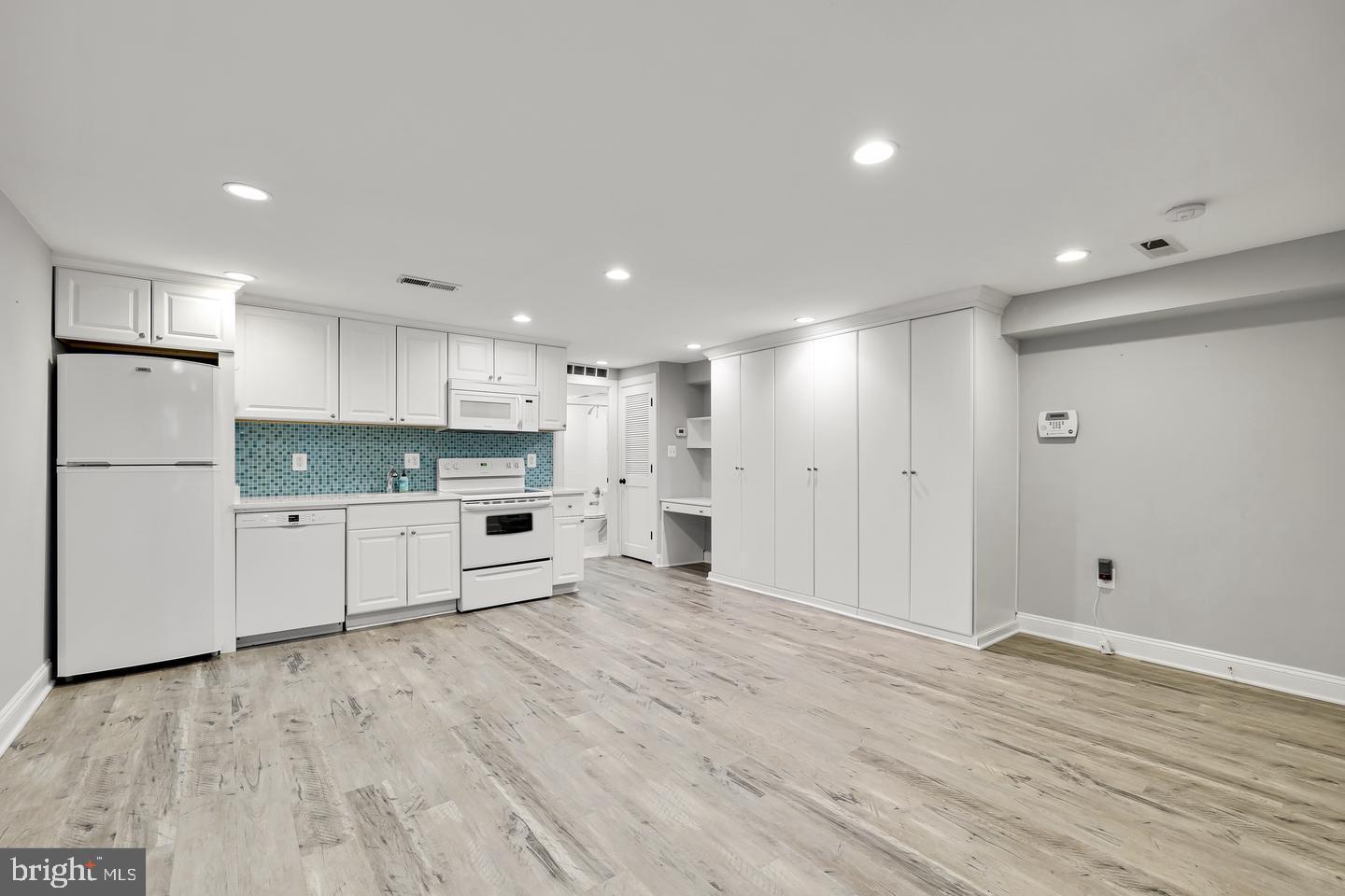 1618 CORCORAN ST NW, WASHINGTON, District Of Columbia 20009, 4 Bedrooms Bedrooms, ,3 BathroomsBathrooms,Residential,For sale,1618 CORCORAN ST NW,DCDC2231136 MLS # DCDC2231136 1618 CORCORAN ST NW, WASHINGTON, District Of Columbia 20009, 4 Bedrooms Bedrooms, ,3 BathroomsBathrooms,Residential,For sale,1618 CORCORAN ST NW,DCDC2231136 MLS # DCDC2231136