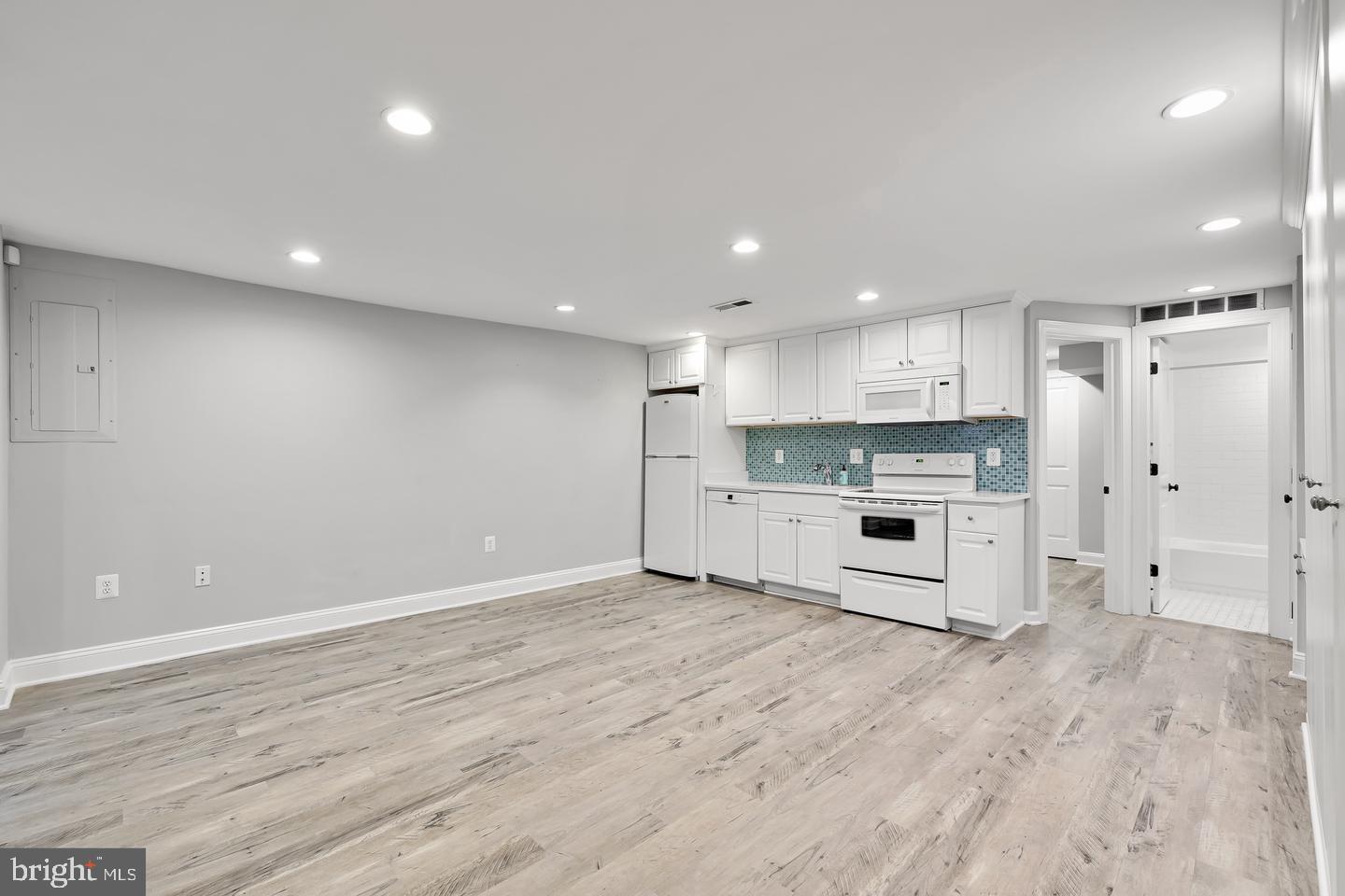 1618 CORCORAN ST NW, WASHINGTON, District Of Columbia 20009, 4 Bedrooms Bedrooms, ,3 BathroomsBathrooms,Residential,For sale,1618 CORCORAN ST NW,DCDC2231136 MLS # DCDC2231136 1618 CORCORAN ST NW, WASHINGTON, District Of Columbia 20009, 4 Bedrooms Bedrooms, ,3 BathroomsBathrooms,Residential,For sale,1618 CORCORAN ST NW,DCDC2231136 MLS # DCDC2231136