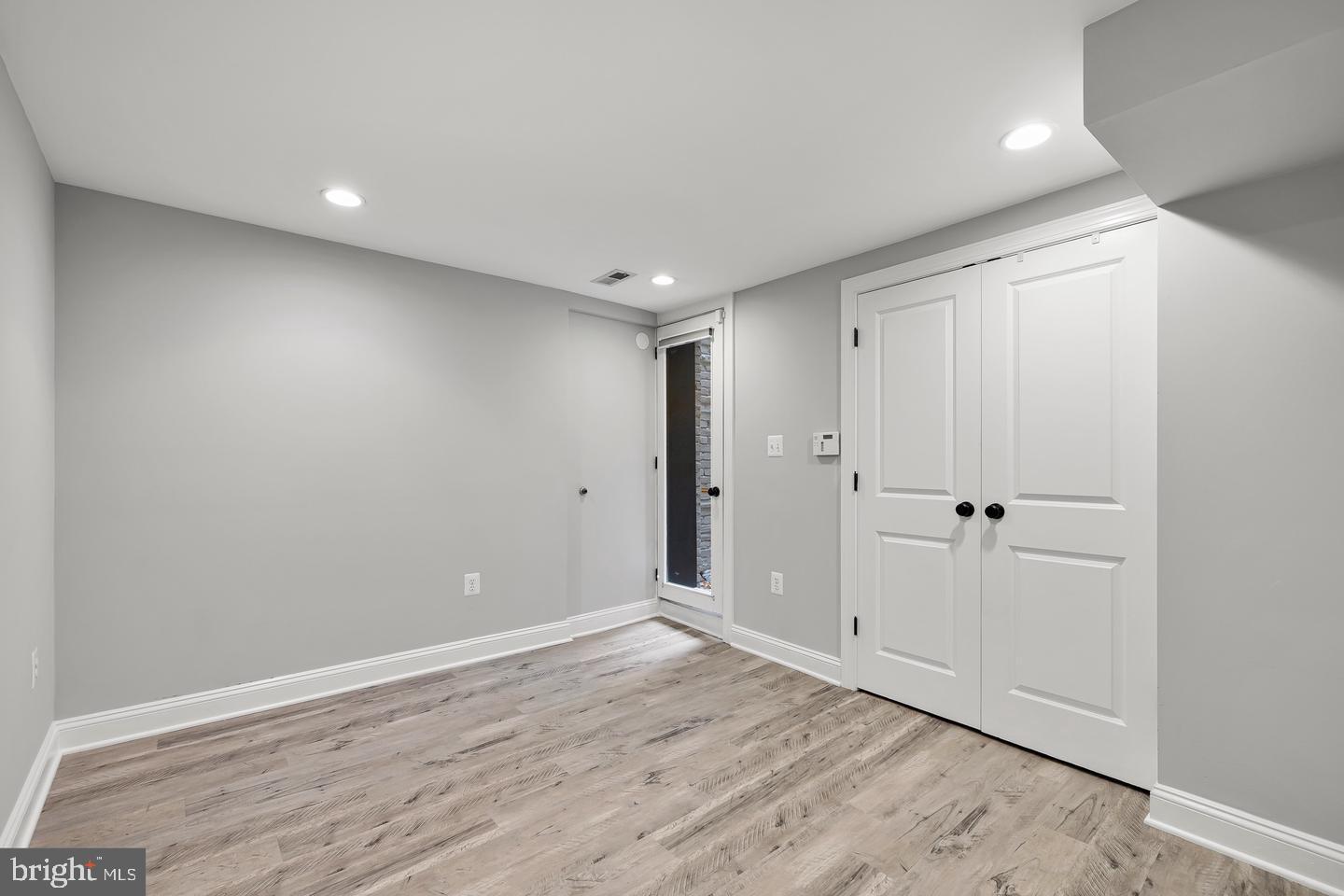 1618 CORCORAN ST NW, WASHINGTON, District Of Columbia 20009, 4 Bedrooms Bedrooms, ,3 BathroomsBathrooms,Residential,For sale,1618 CORCORAN ST NW,DCDC2231136 MLS # DCDC2231136 1618 CORCORAN ST NW, WASHINGTON, District Of Columbia 20009, 4 Bedrooms Bedrooms, ,3 BathroomsBathrooms,Residential,For sale,1618 CORCORAN ST NW,DCDC2231136 MLS # DCDC2231136