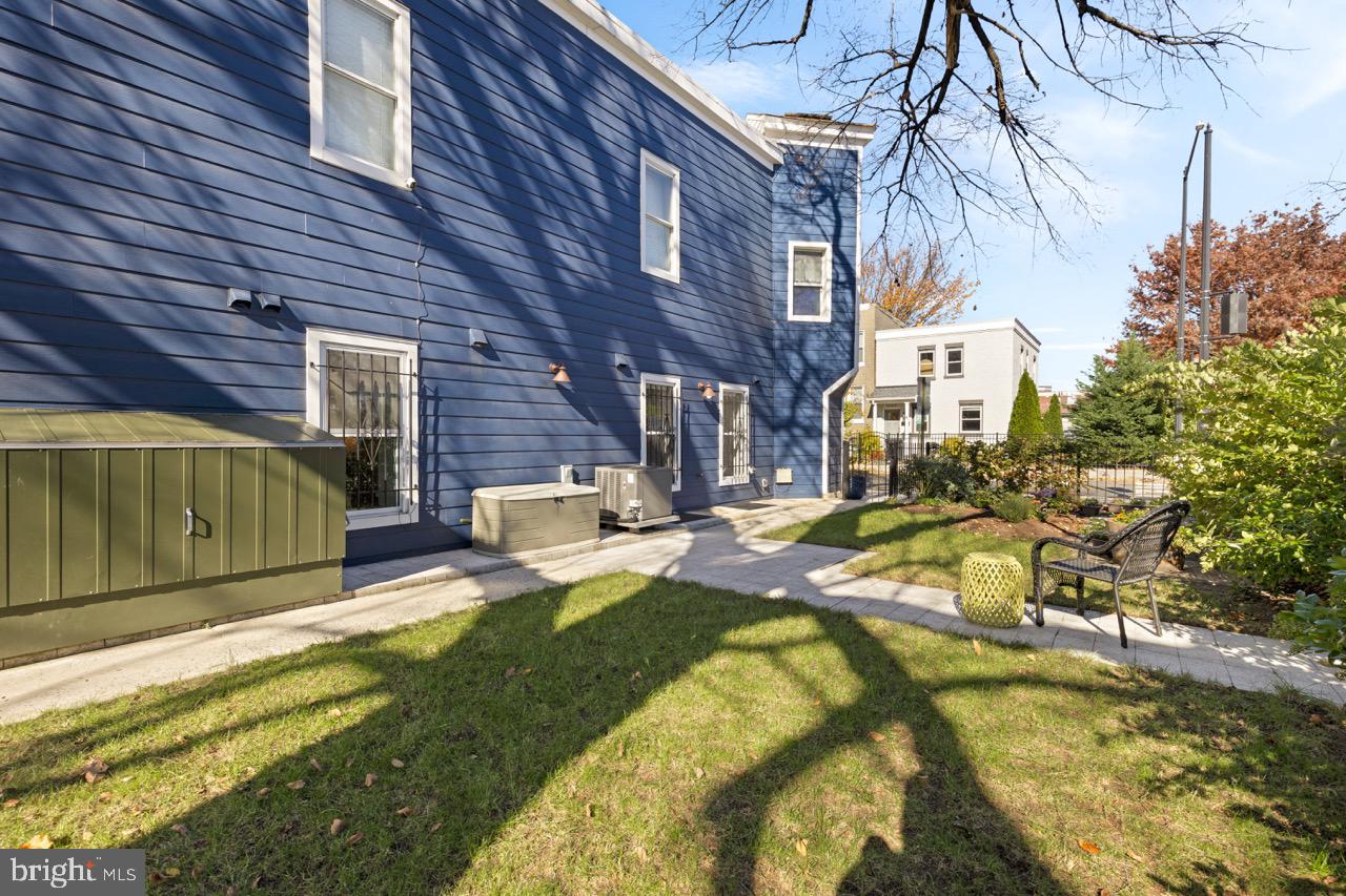 1671 GALES ST NE #1, WASHINGTON, District Of Columbia 20002, 2 Bedrooms Bedrooms, ,2 BathroomsBathrooms,Residential,For sale,1671 GALES ST NE #1,DCDC2231148 MLS # DCDC2231148 1671 GALES ST NE #1, WASHINGTON, District Of Columbia 20002, 2 Bedrooms Bedrooms, ,2 BathroomsBathrooms,Residential,For sale,1671 GALES ST NE #1,DCDC2231148 MLS # DCDC2231148