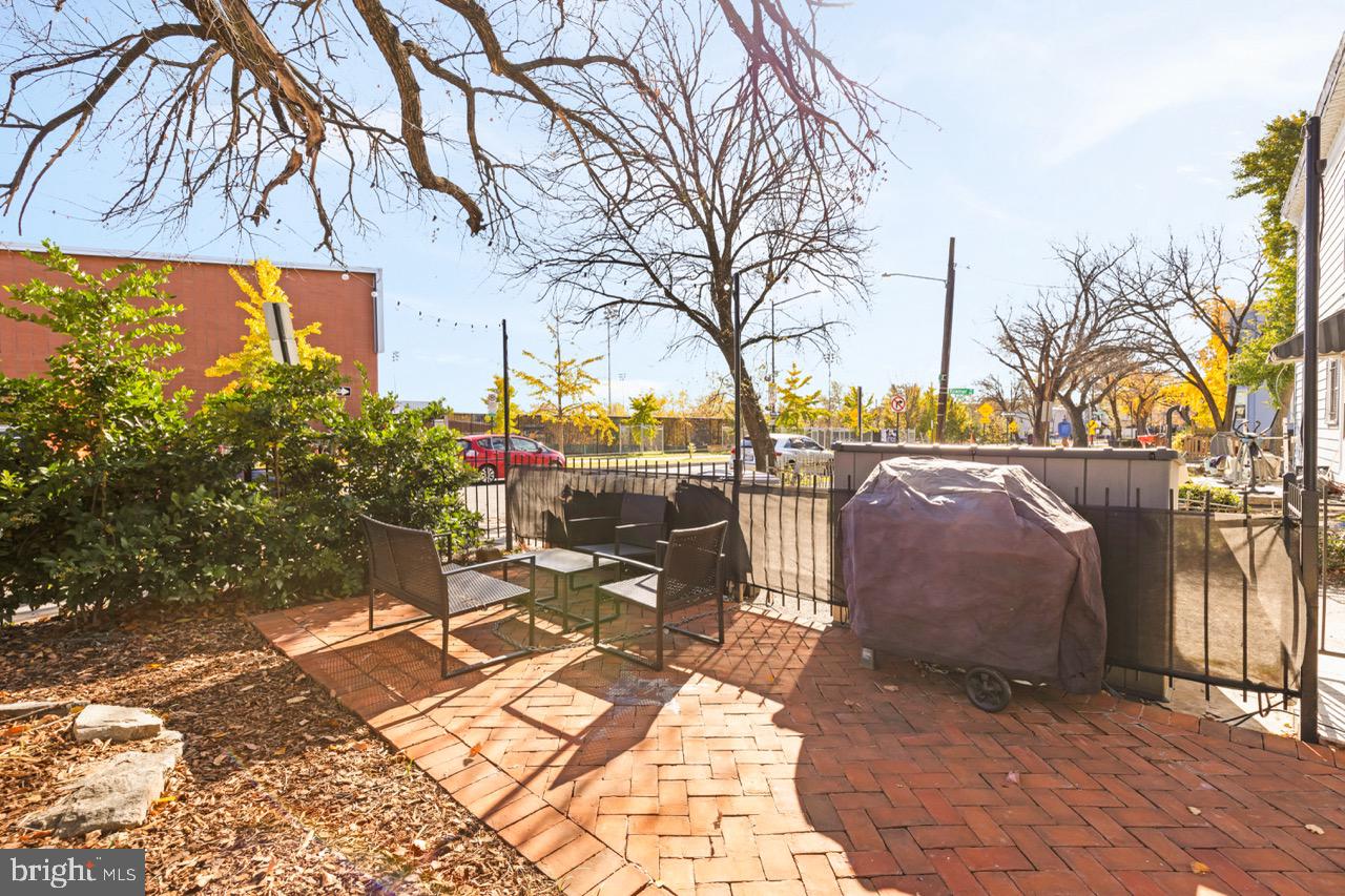 1671 GALES ST NE #1, WASHINGTON, District Of Columbia 20002, 2 Bedrooms Bedrooms, ,2 BathroomsBathrooms,Residential,For sale,1671 GALES ST NE #1,DCDC2231148 MLS # DCDC2231148 1671 GALES ST NE #1, WASHINGTON, District Of Columbia 20002, 2 Bedrooms Bedrooms, ,2 BathroomsBathrooms,Residential,For sale,1671 GALES ST NE #1,DCDC2231148 MLS # DCDC2231148