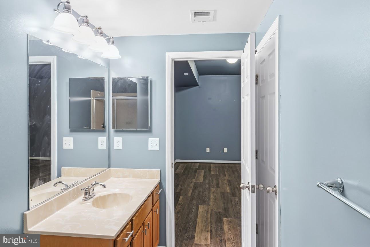 3489 EAGLE RIDGE DR, WOODBRIDGE, Virginia 22191, 4 Bedrooms Bedrooms, ,3 BathroomsBathrooms,Residential,For sale,3489 EAGLE RIDGE DR,VAPW2107602 MLS # VAPW2107602 3489 EAGLE RIDGE DR, WOODBRIDGE, Virginia 22191, 4 Bedrooms Bedrooms, ,3 BathroomsBathrooms,Residential,For sale,3489 EAGLE RIDGE DR,VAPW2107602 MLS # VAPW2107602