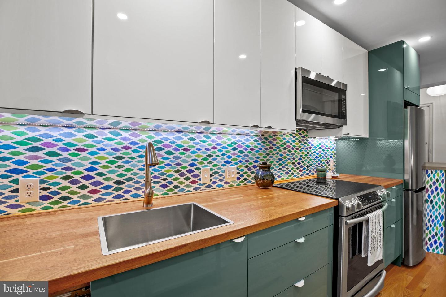 318 RHODE ISLAND AVE NE #101, WASHINGTON, District Of Columbia 20002, 1 Bedroom Bedrooms, 4 Rooms Rooms,1 BathroomBathrooms,Residential,For sale,318 RHODE ISLAND AVE NE #101,DCDC2231168 MLS # DCDC2231168 318 RHODE ISLAND AVE NE #101, WASHINGTON, District Of Columbia 20002, 1 Bedroom Bedrooms, 4 Rooms Rooms,1 BathroomBathrooms,Residential,For sale,318 RHODE ISLAND AVE NE #101,DCDC2231168 MLS # DCDC2231168