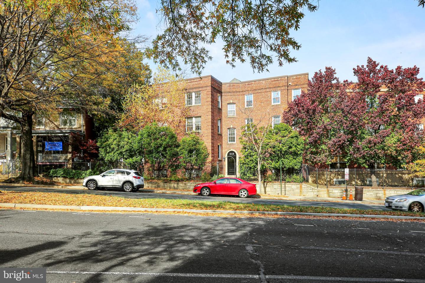 318 RHODE ISLAND AVE NE #101, WASHINGTON, District Of Columbia 20002, 1 Bedroom Bedrooms, 4 Rooms Rooms,1 BathroomBathrooms,Residential,For sale,318 RHODE ISLAND AVE NE #101,DCDC2231168 MLS # DCDC2231168 318 RHODE ISLAND AVE NE #101, WASHINGTON, District Of Columbia 20002, 1 Bedroom Bedrooms, 4 Rooms Rooms,1 BathroomBathrooms,Residential,For sale,318 RHODE ISLAND AVE NE #101,DCDC2231168 MLS # DCDC2231168