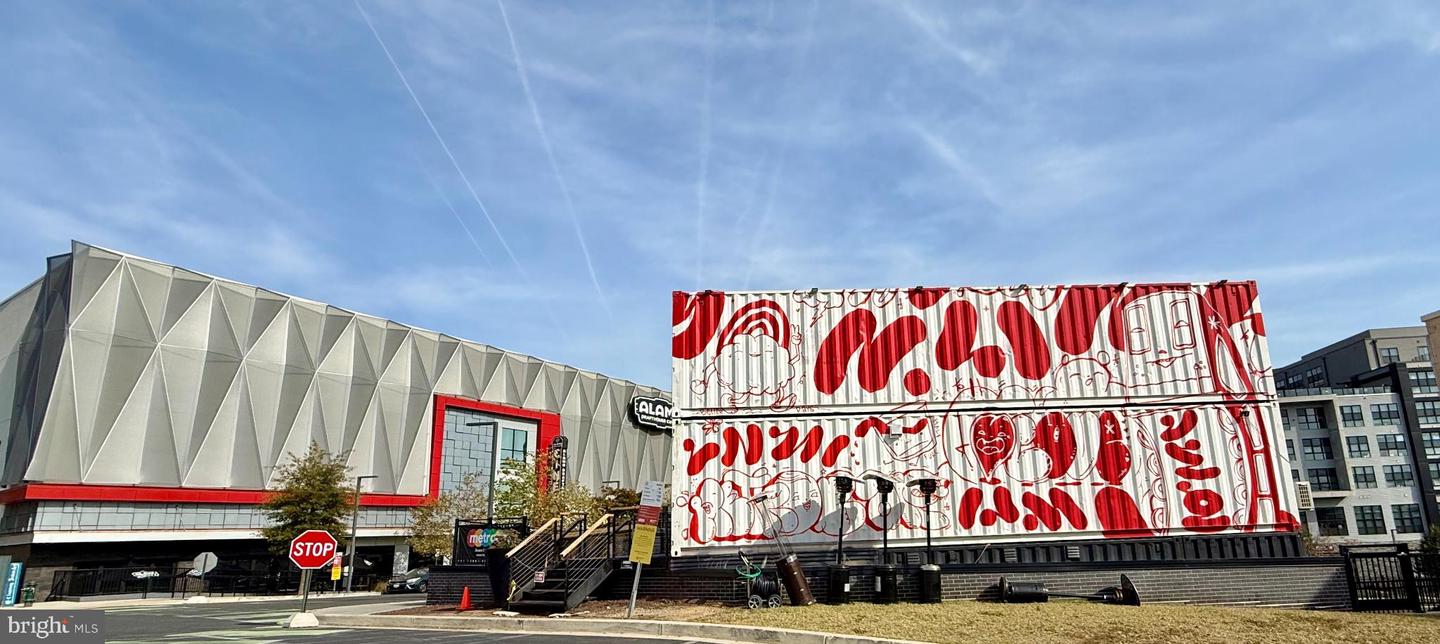 318 RHODE ISLAND AVE NE #101, WASHINGTON, District Of Columbia 20002, 1 Bedroom Bedrooms, 4 Rooms Rooms,1 BathroomBathrooms,Residential,For sale,318 RHODE ISLAND AVE NE #101,DCDC2231168 MLS # DCDC2231168 318 RHODE ISLAND AVE NE #101, WASHINGTON, District Of Columbia 20002, 1 Bedroom Bedrooms, 4 Rooms Rooms,1 BathroomBathrooms,Residential,For sale,318 RHODE ISLAND AVE NE #101,DCDC2231168 MLS # DCDC2231168