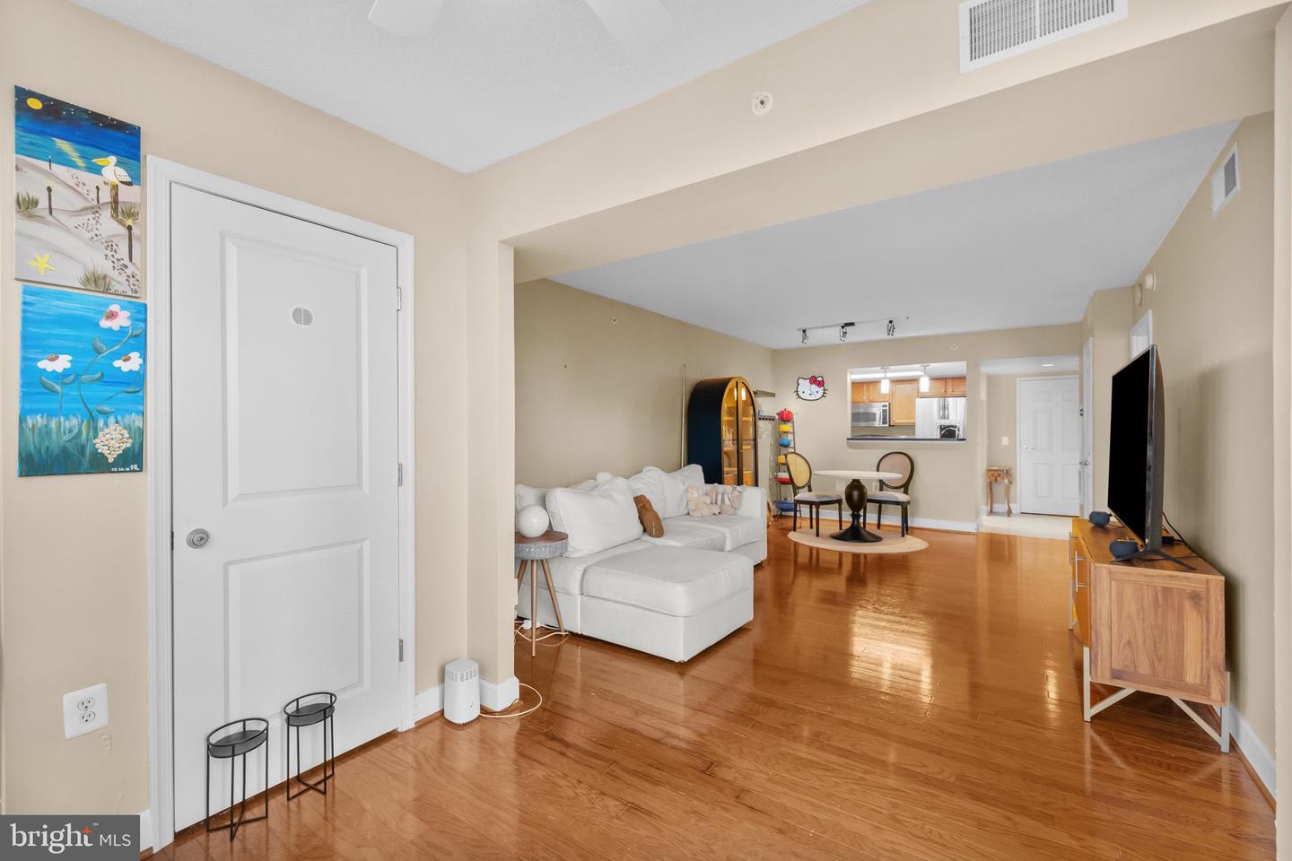 11800 SUNSET HILLS RD #409, RESTON, Virginia 20190, 1 Bedroom Bedrooms, ,1 BathroomBathrooms,Residential,For sale,11800 SUNSET HILLS RD #409,VAFX2278546 MLS # VAFX2278546 11800 SUNSET HILLS RD #409, RESTON, Virginia 20190, 1 Bedroom Bedrooms, ,1 BathroomBathrooms,Residential,For sale,11800 SUNSET HILLS RD #409,VAFX2278546 MLS # VAFX2278546