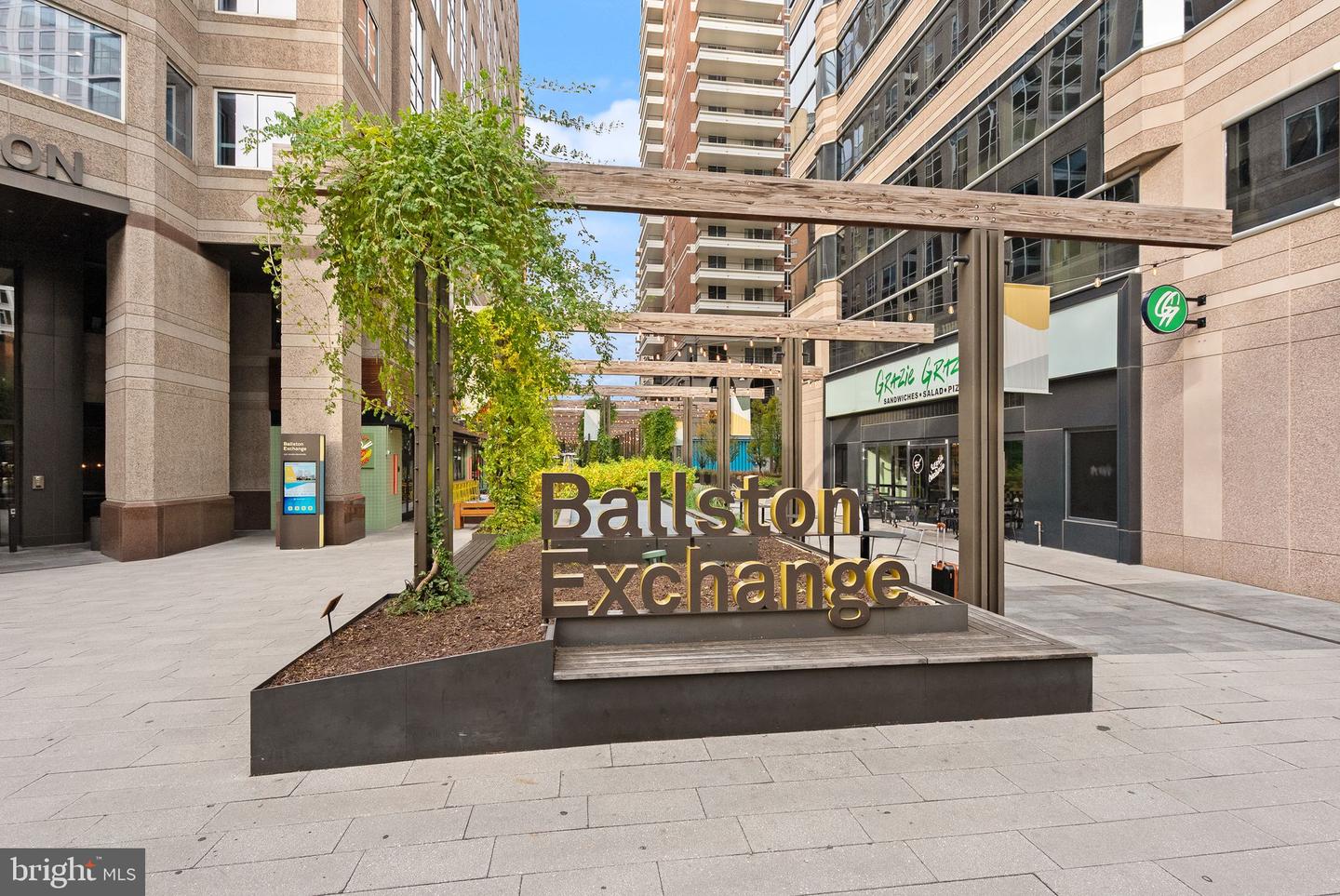 231 N THOMAS ST #105, ARLINGTON, Virginia 22203, 2 Bedrooms Bedrooms, ,2 BathroomsBathrooms,Residential,For sale,231 N THOMAS ST #105,VAAR2065922 MLS # VAAR2065922 231 N THOMAS ST #105, ARLINGTON, Virginia 22203, 2 Bedrooms Bedrooms, ,2 BathroomsBathrooms,Residential,For sale,231 N THOMAS ST #105,VAAR2065922 MLS # VAAR2065922