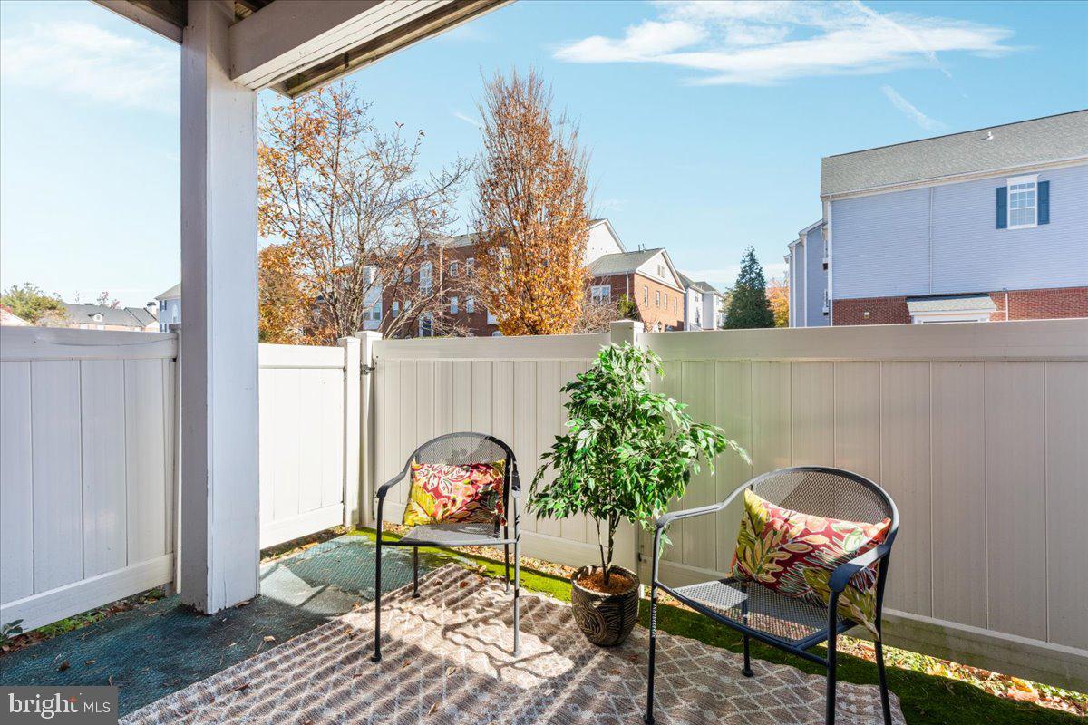 673-B CONSTELLATION SQ SE #B, LEESBURG, Virginia 20175, 2 Bedrooms Bedrooms, ,1 BathroomBathrooms,Residential,For sale,673-B CONSTELLATION SQ SE #B,VALO2110932 MLS # VALO2110932