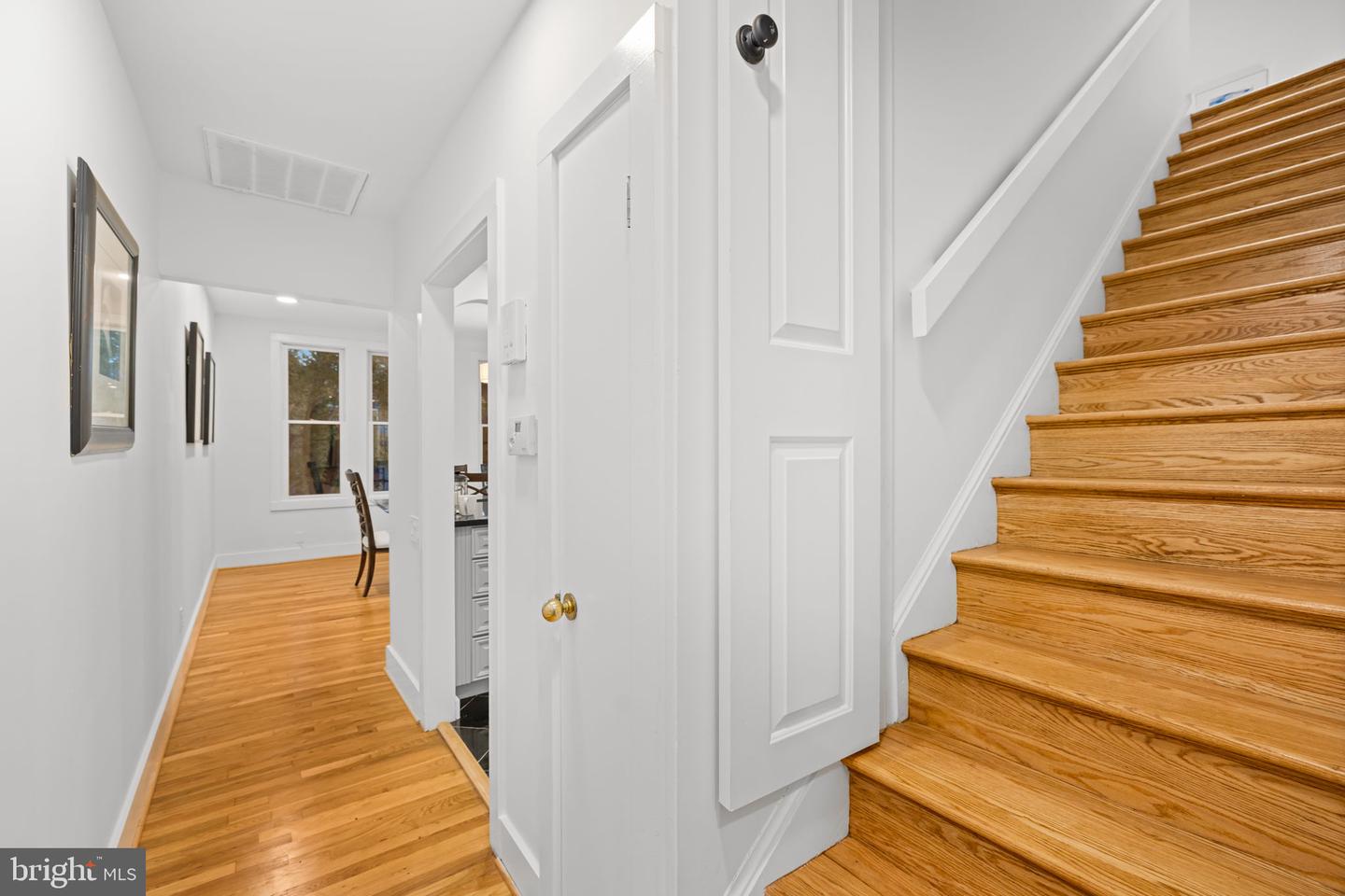 1820 T ST NW #6, WASHINGTON, District Of Columbia 20009, 2 Bedrooms Bedrooms, ,2 BathroomsBathrooms,Residential,For sale,1820 T ST NW #6,DCDC2231334 MLS # DCDC2231334 1820 T ST NW #6, WASHINGTON, District Of Columbia 20009, 2 Bedrooms Bedrooms, ,2 BathroomsBathrooms,Residential,For sale,1820 T ST NW #6,DCDC2231334 MLS # DCDC2231334