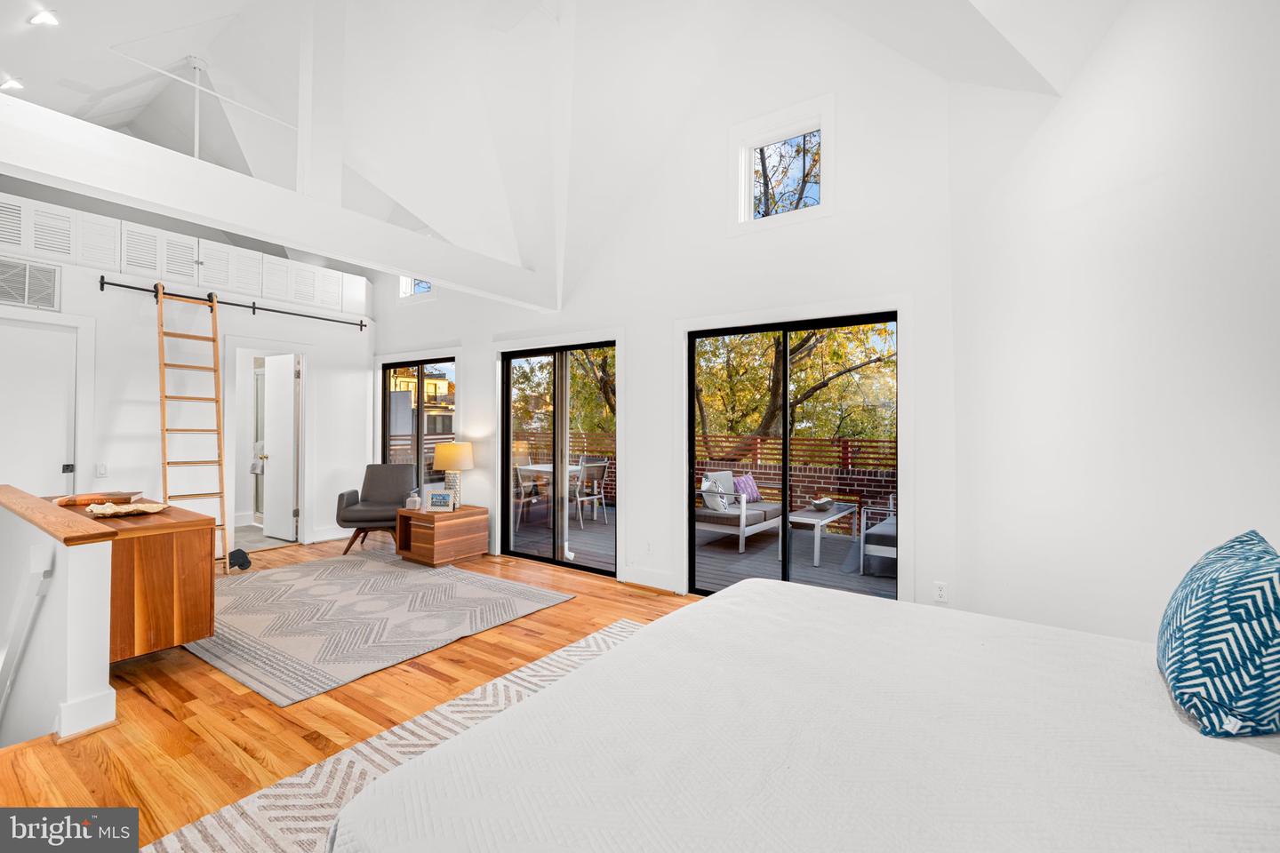 1820 T ST NW #6, WASHINGTON, District Of Columbia 20009, 2 Bedrooms Bedrooms, ,2 BathroomsBathrooms,Residential,For sale,1820 T ST NW #6,DCDC2231334 MLS # DCDC2231334 1820 T ST NW #6, WASHINGTON, District Of Columbia 20009, 2 Bedrooms Bedrooms, ,2 BathroomsBathrooms,Residential,For sale,1820 T ST NW #6,DCDC2231334 MLS # DCDC2231334