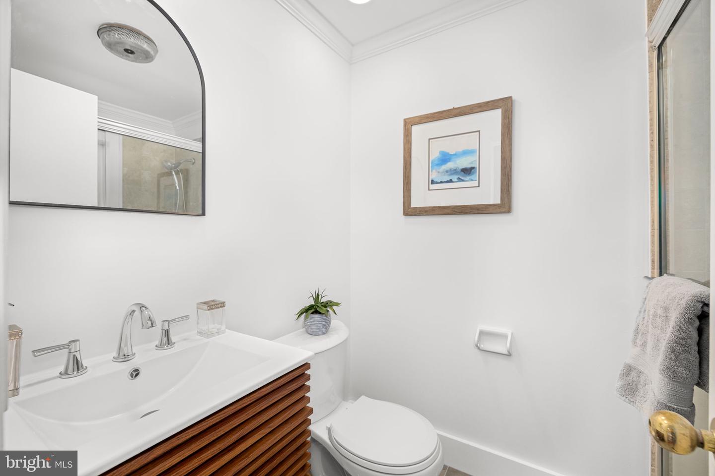 1820 T ST NW #6, WASHINGTON, District Of Columbia 20009, 2 Bedrooms Bedrooms, ,2 BathroomsBathrooms,Residential,For sale,1820 T ST NW #6,DCDC2231334 MLS # DCDC2231334 1820 T ST NW #6, WASHINGTON, District Of Columbia 20009, 2 Bedrooms Bedrooms, ,2 BathroomsBathrooms,Residential,For sale,1820 T ST NW #6,DCDC2231334 MLS # DCDC2231334