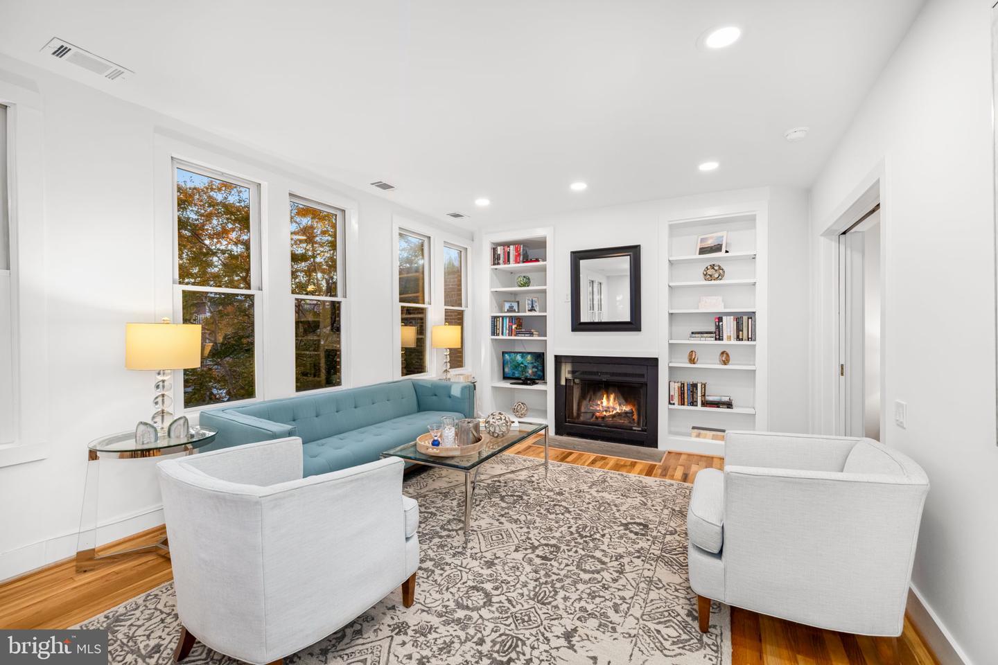 1820 T ST NW #6, WASHINGTON, District Of Columbia 20009, 2 Bedrooms Bedrooms, ,2 BathroomsBathrooms,Residential,For sale,1820 T ST NW #6,DCDC2231334 MLS # DCDC2231334 1820 T ST NW #6, WASHINGTON, District Of Columbia 20009, 2 Bedrooms Bedrooms, ,2 BathroomsBathrooms,Residential,For sale,1820 T ST NW #6,DCDC2231334 MLS # DCDC2231334