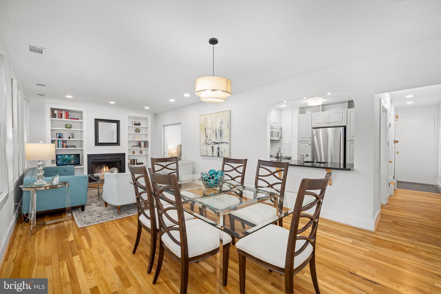 1820 T ST NW #6, WASHINGTON, District Of Columbia 20009, 2 Bedrooms Bedrooms, ,2 BathroomsBathrooms,Residential,For sale,1820 T ST NW #6,DCDC2231334 MLS # DCDC2231334 1820 T ST NW #6, WASHINGTON, District Of Columbia 20009, 2 Bedrooms Bedrooms, ,2 BathroomsBathrooms,Residential,For sale,1820 T ST NW #6,DCDC2231334 MLS # DCDC2231334