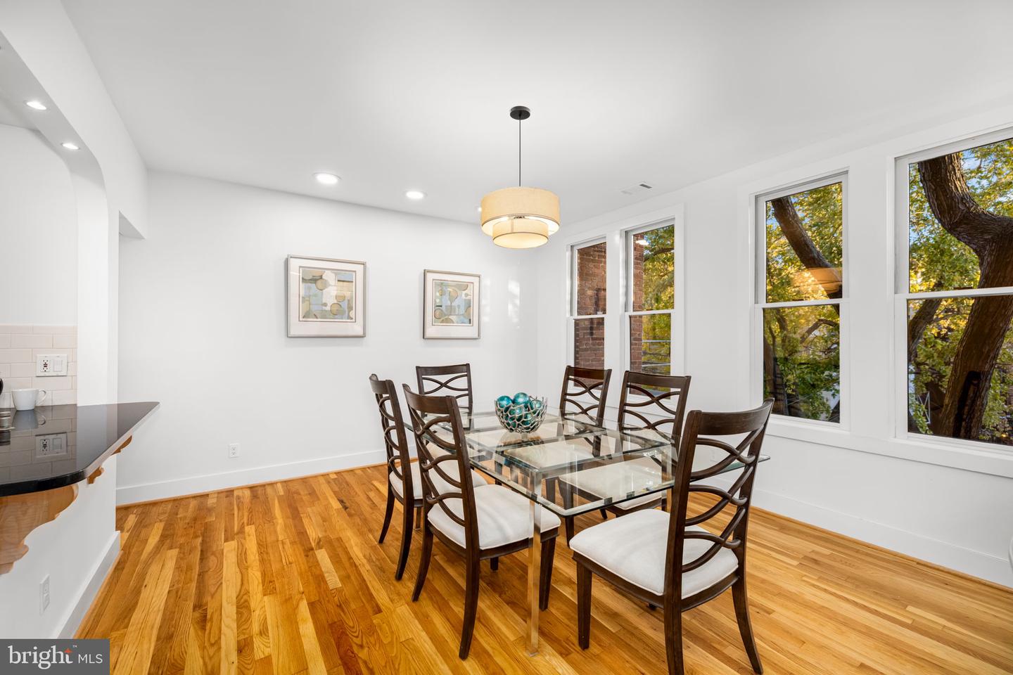 1820 T ST NW #6, WASHINGTON, District Of Columbia 20009, 2 Bedrooms Bedrooms, ,2 BathroomsBathrooms,Residential,For sale,1820 T ST NW #6,DCDC2231334 MLS # DCDC2231334 1820 T ST NW #6, WASHINGTON, District Of Columbia 20009, 2 Bedrooms Bedrooms, ,2 BathroomsBathrooms,Residential,For sale,1820 T ST NW #6,DCDC2231334 MLS # DCDC2231334