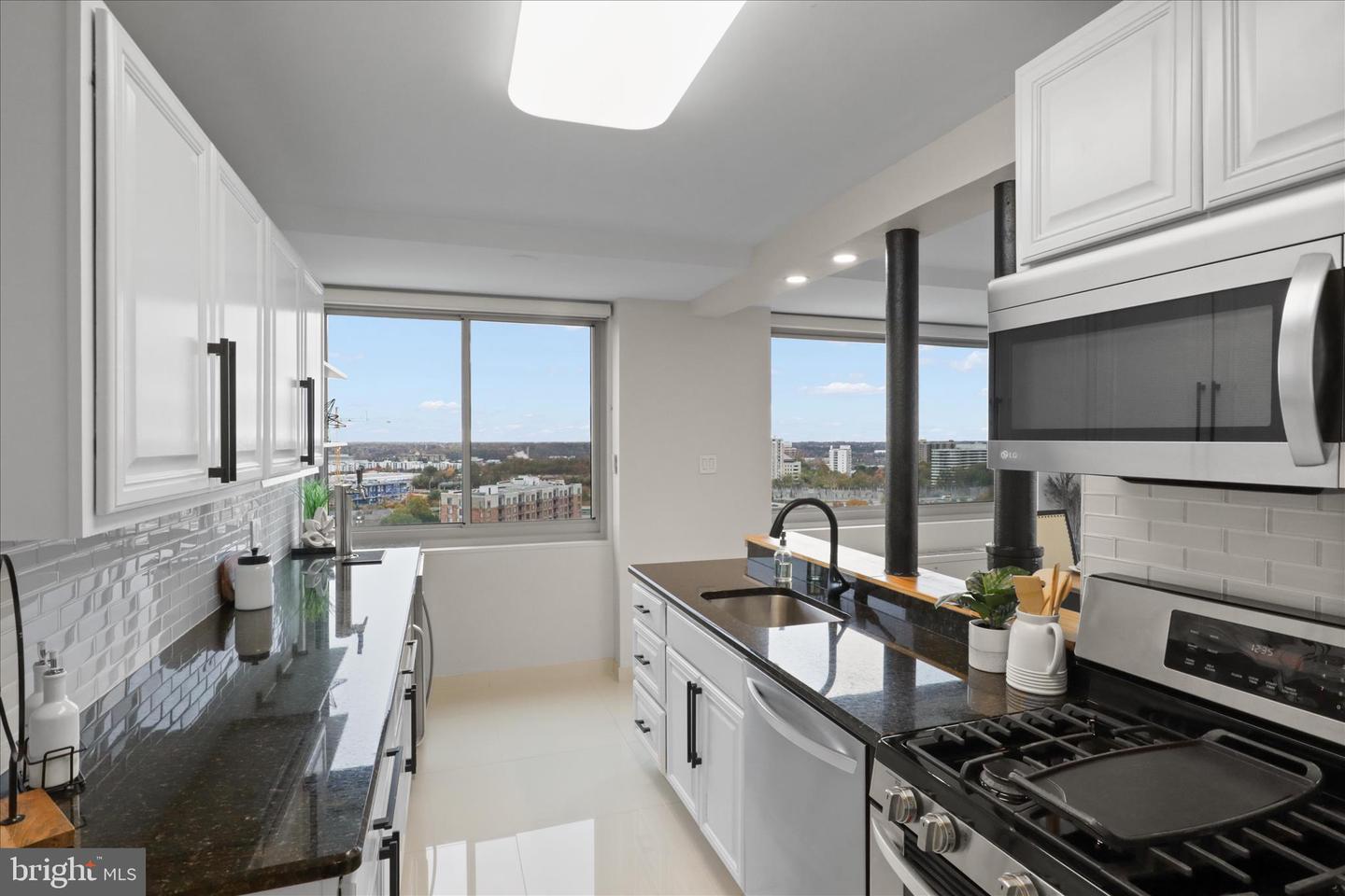 301 N BEAUREGARD ST #1605, ALEXANDRIA, Virginia 22312, 2 Bedrooms Bedrooms, ,2 BathroomsBathrooms,Residential,For sale,301 N BEAUREGARD ST #1605,VAAX2051722 MLS # VAAX2051722 301 N BEAUREGARD ST #1605, ALEXANDRIA, Virginia 22312, 2 Bedrooms Bedrooms, ,2 BathroomsBathrooms,Residential,For sale,301 N BEAUREGARD ST #1605,VAAX2051722 MLS # VAAX2051722